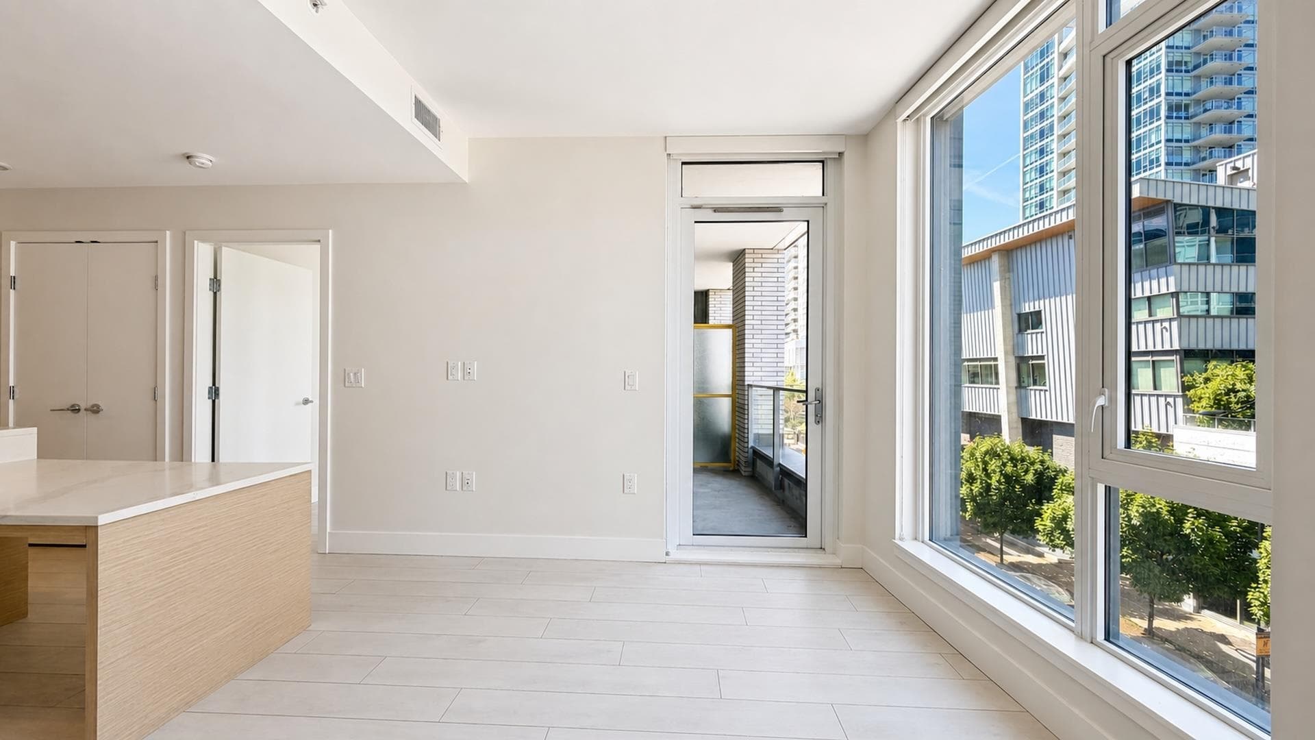 405 - 3538 Sawmill Crescent, Vancouver, V5S 0J8 — photo 5
