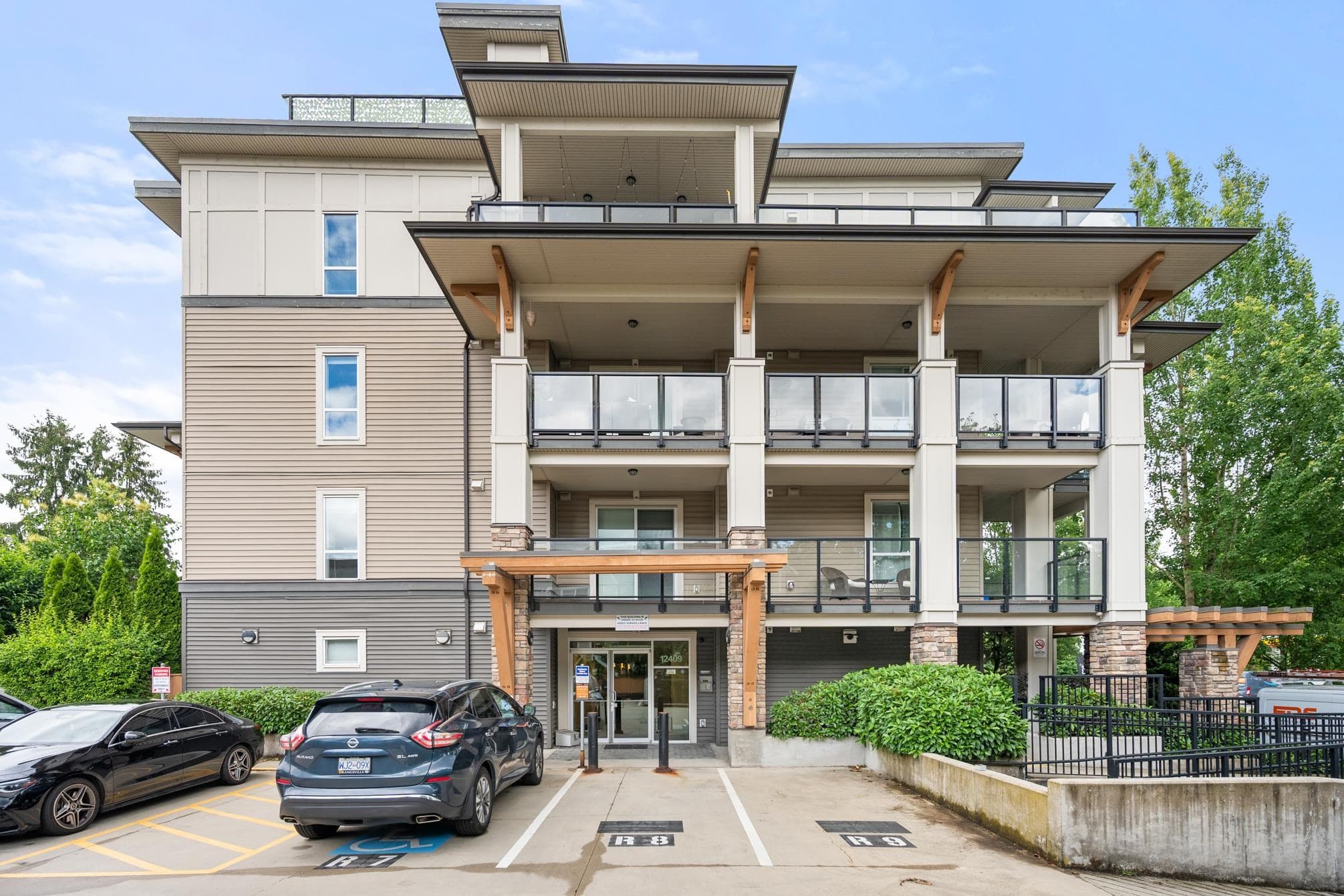 108 - 12409 Harris Road, Pitt Meadows, V3Y 0E7 — photo 1