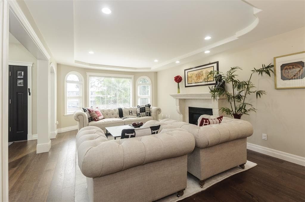 183 N Howard Avenue, Burnaby, V5B 1J6 — photo 5
