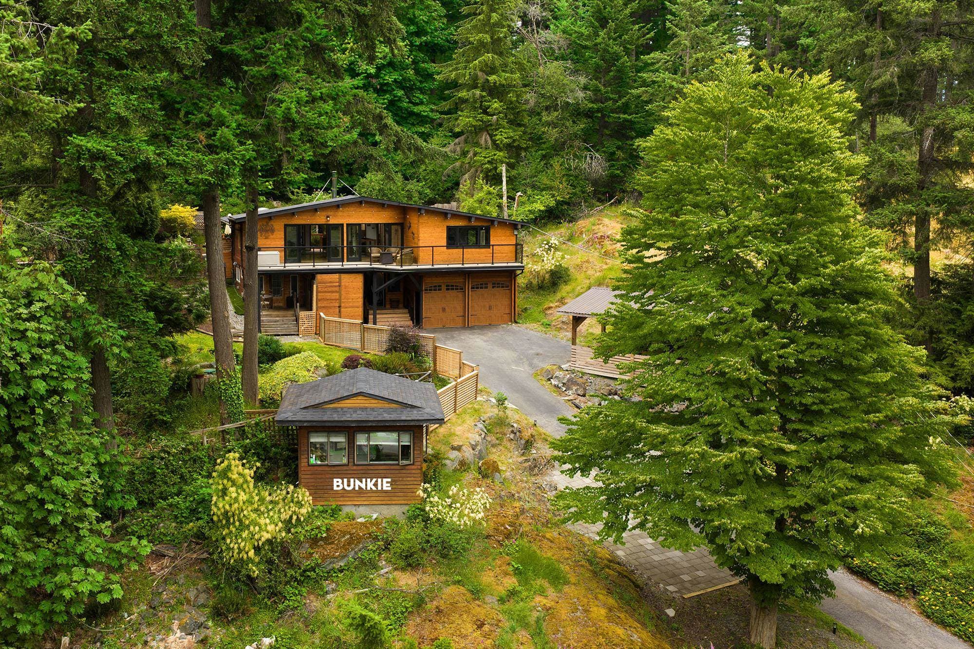 1222 Miller Road, Bowen Island, V0N 1G1 — photo 3