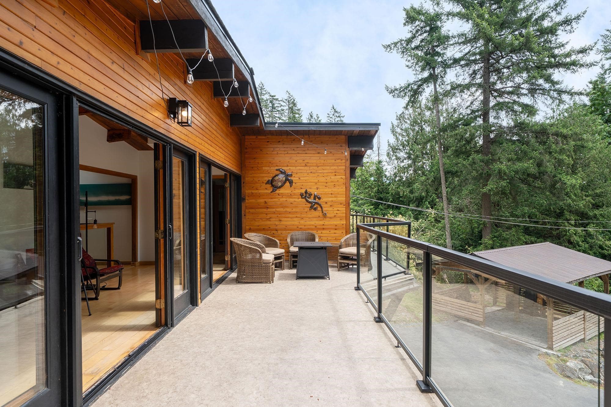 1222 Miller Road, Bowen Island, V0N 1G1 — photo 4