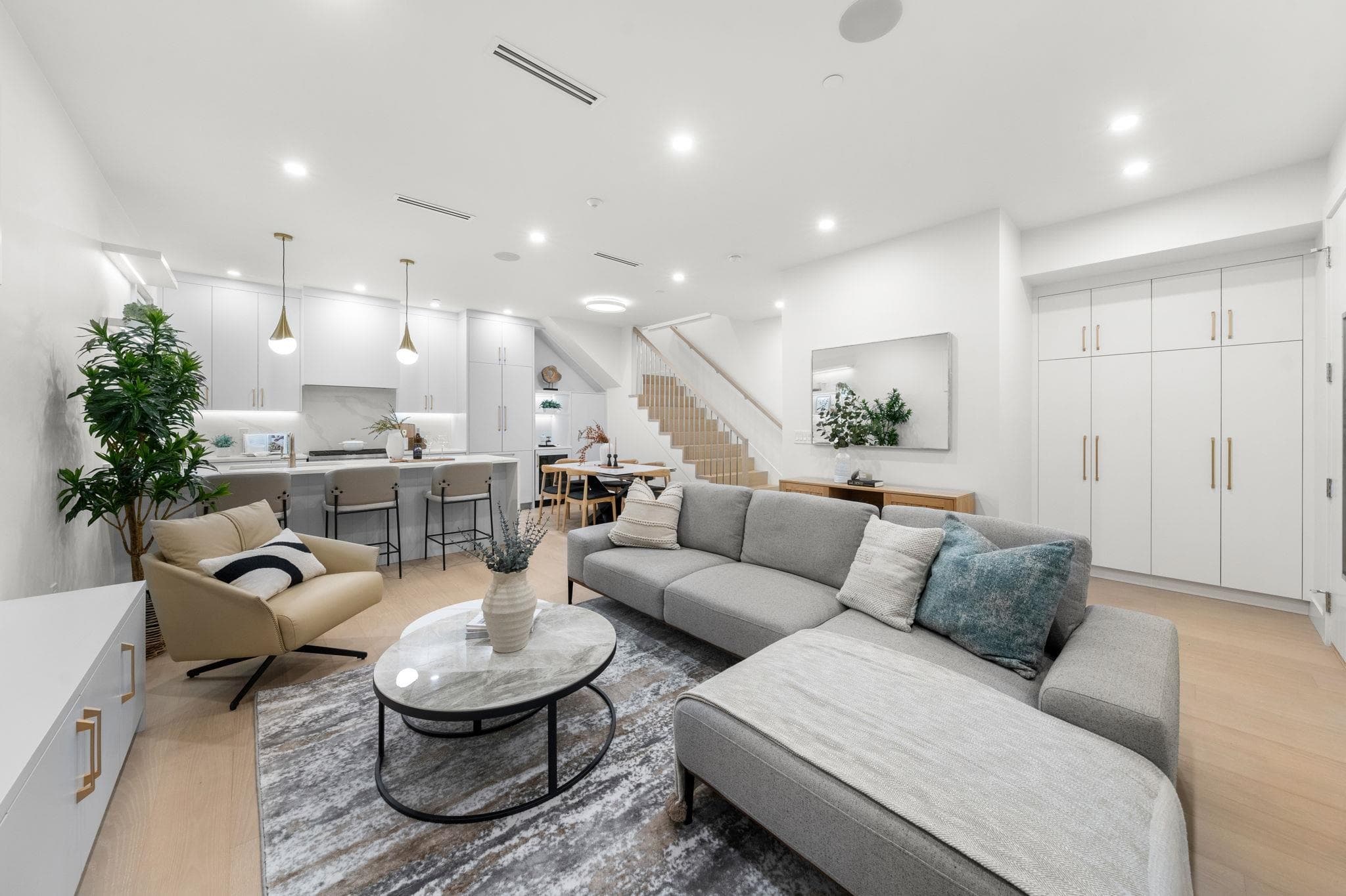 1 - 1582 E 2nd Avenue, Vancouver, V5N 1C7 — photo 4