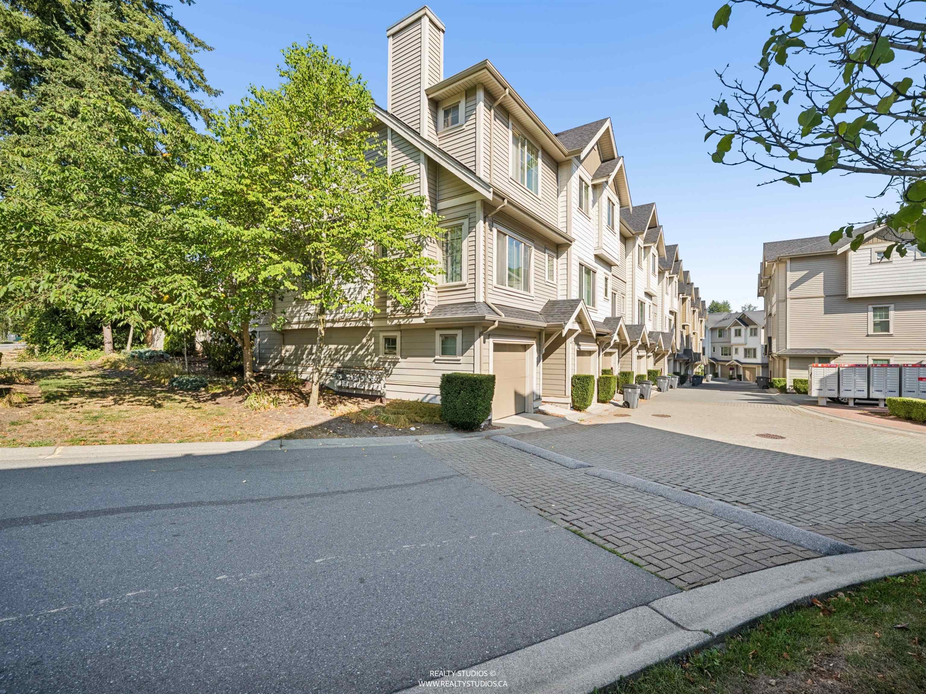 76 - 19097 64 Avenue, Surrey, V3S 6X5 — photo 1