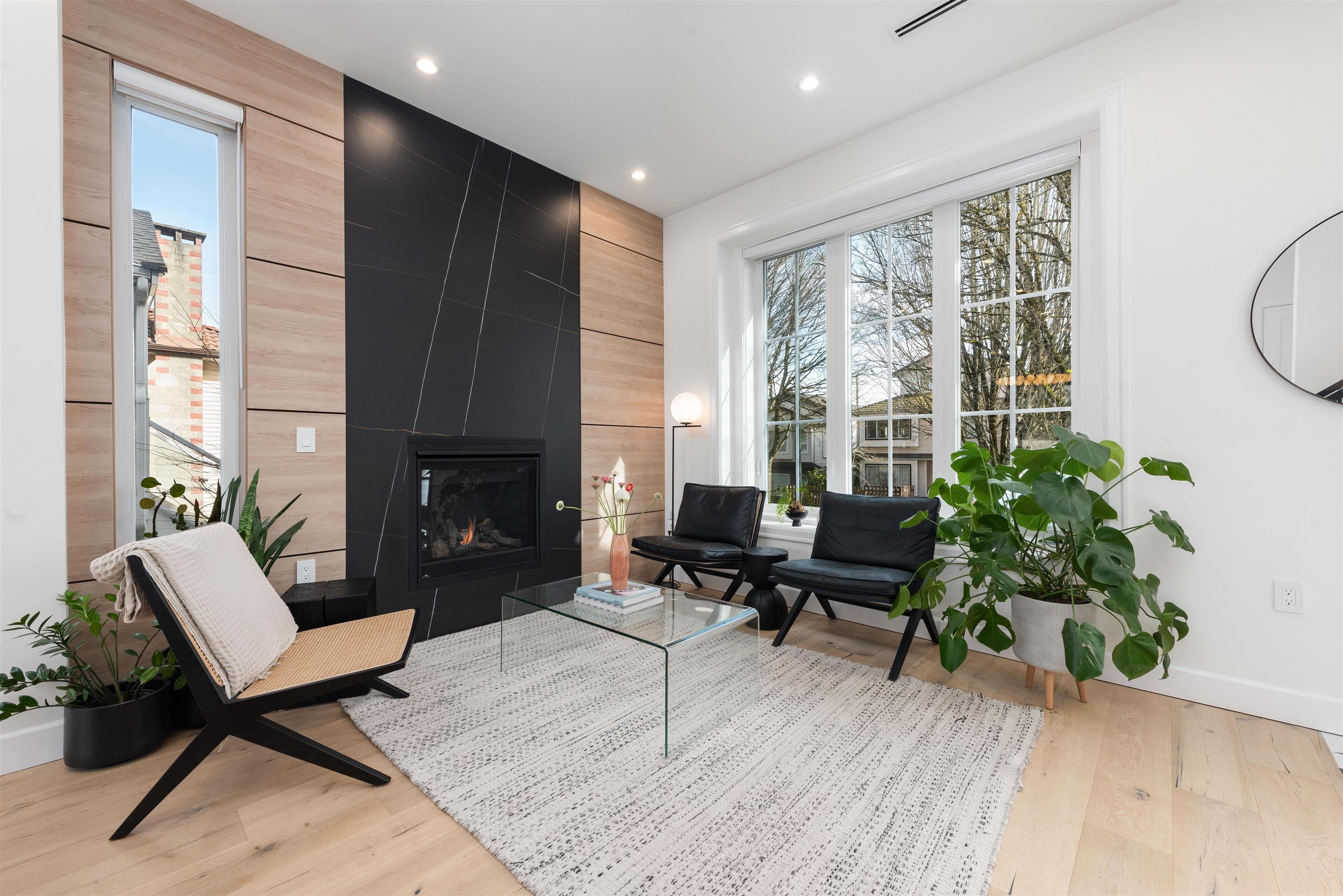 5059 Sherbrooke Street, Vancouver, V5W 3M1 — photo 2