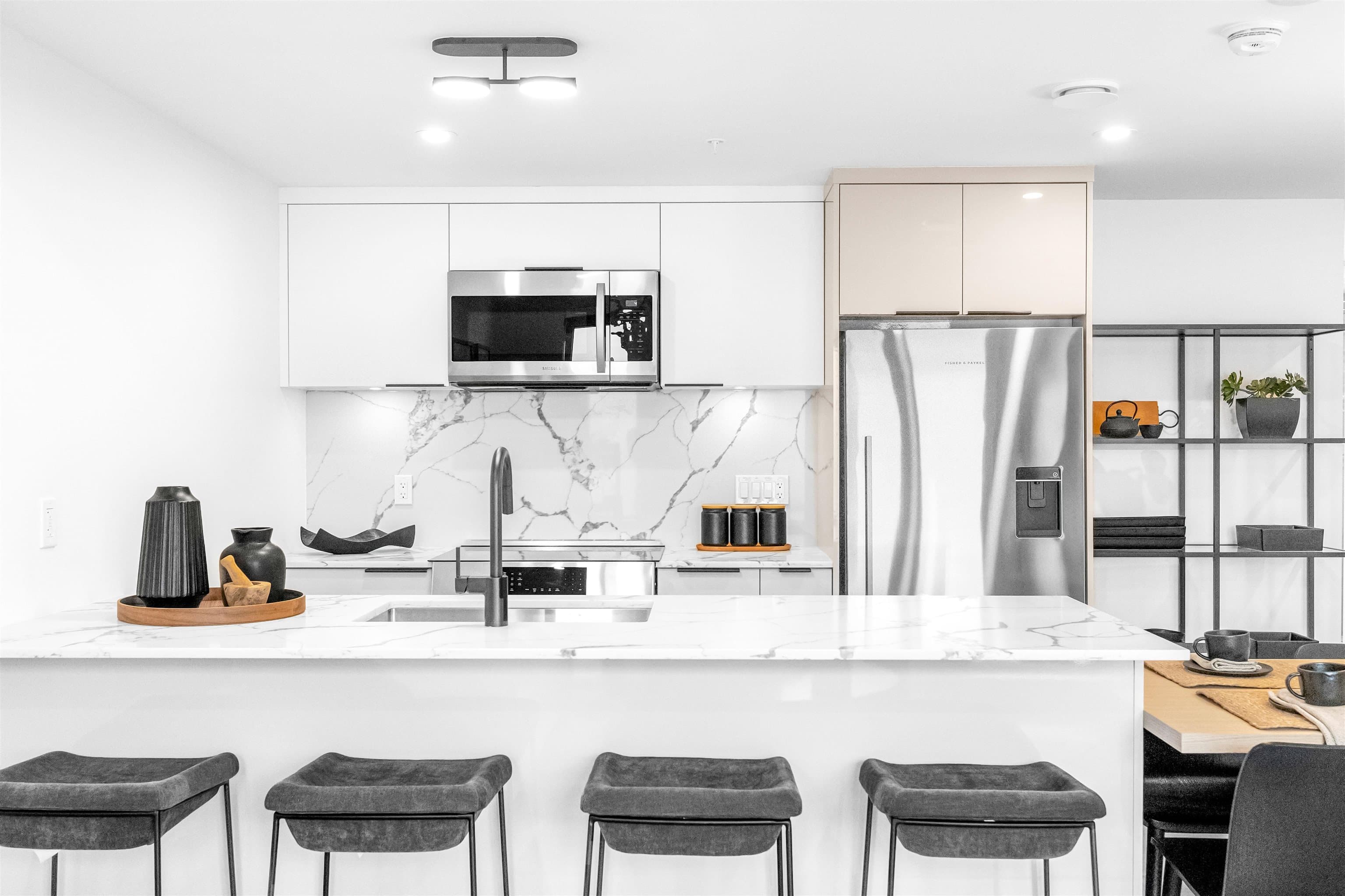 2069 E 1st Avenue, Vancouver, V5N 1B6 — photo 3