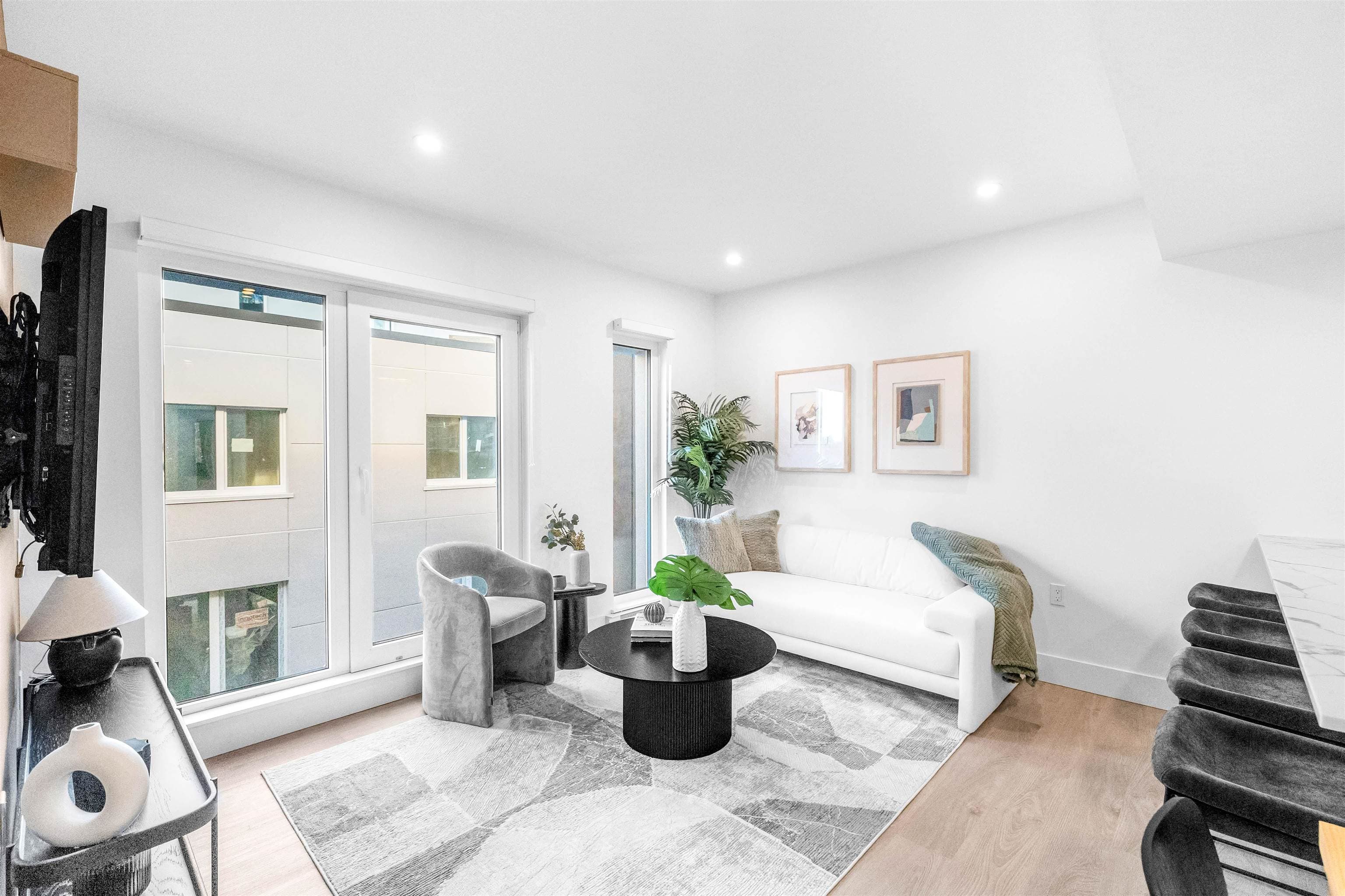 2069 E 1st Avenue, Vancouver, V5N 1B6 — photo 4
