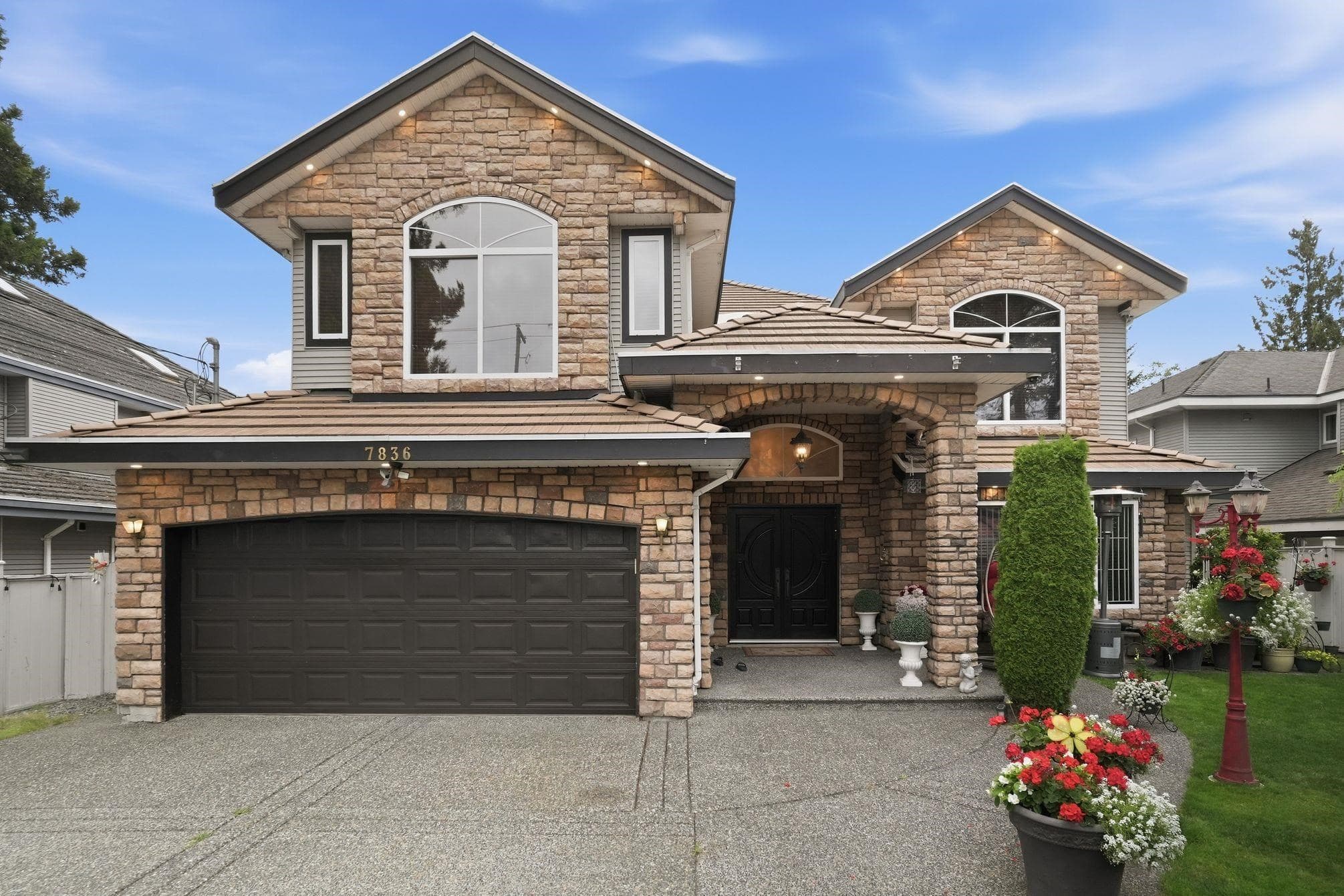 7836 127 Street, Surrey, V3W 4B3 — photo 1