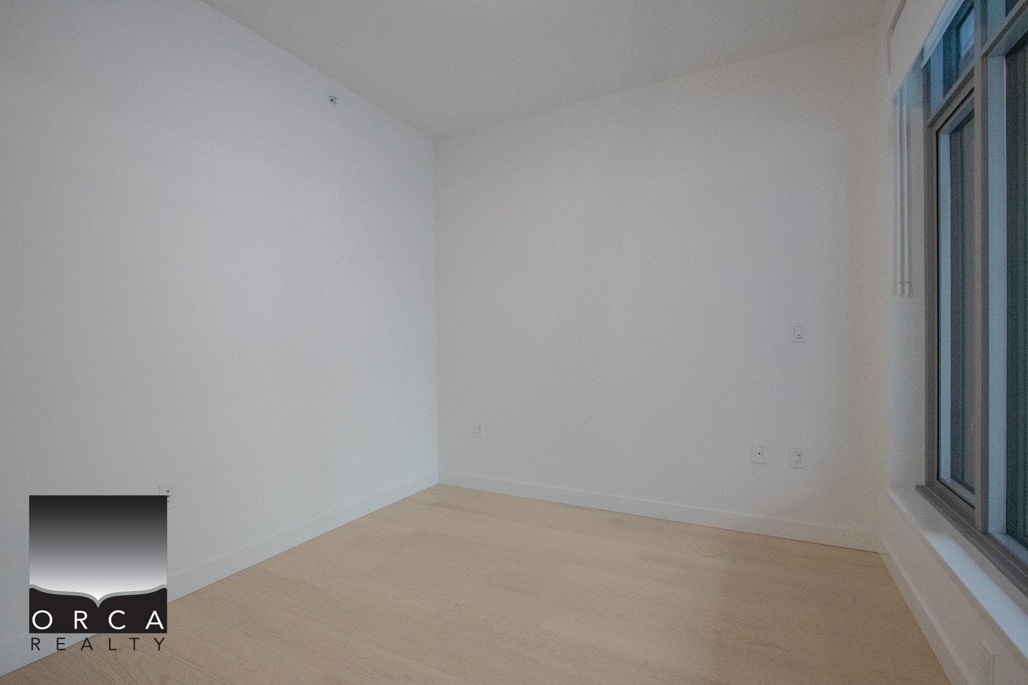 107 - 777 Harbour Way, North Vancouver, V7P 0G2 — photo 5