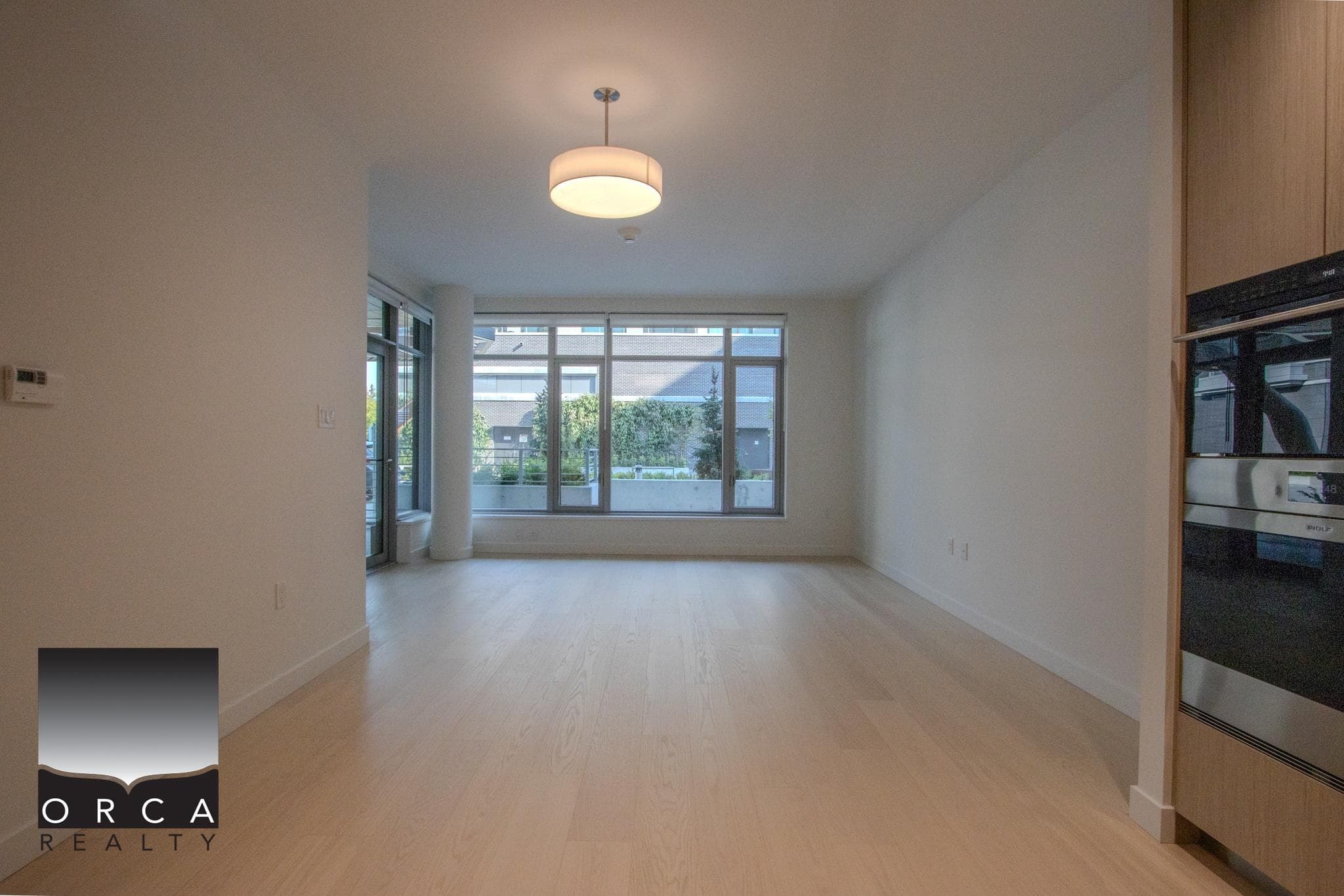 107 - 777 Harbour Way, North Vancouver, V7P 0G2 — photo 4