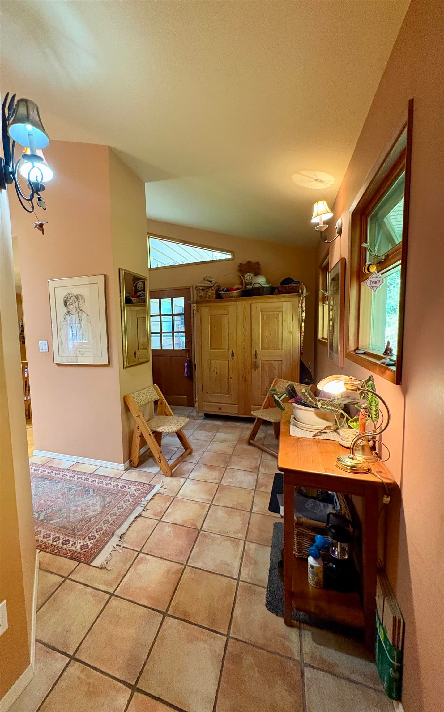 1549 Park Avenue, Roberts Creek, V0N 2W2 — photo 5