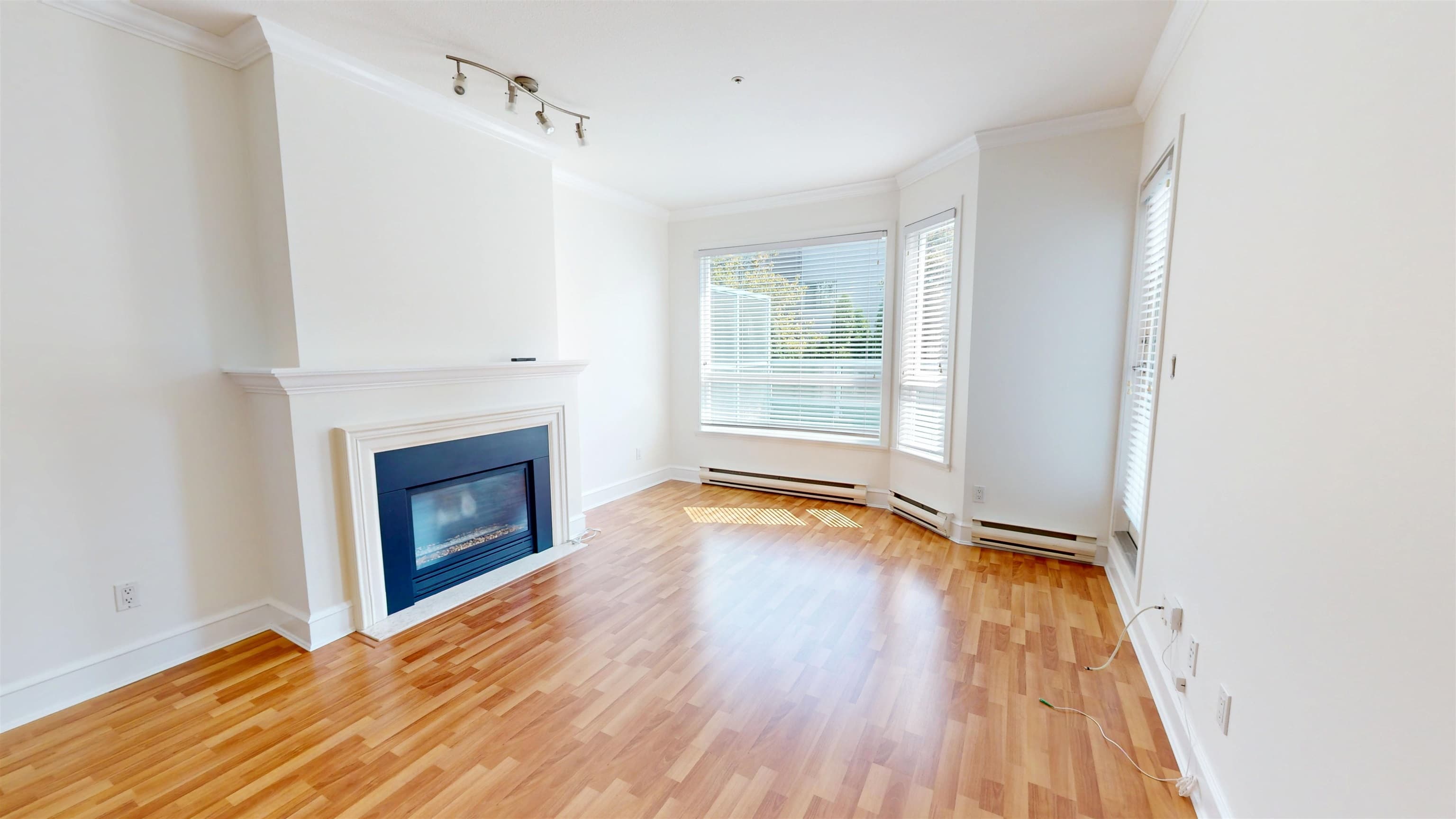 104 - 8680 Lansdowne Road, Richmond, V6X 1B9 — photo 1