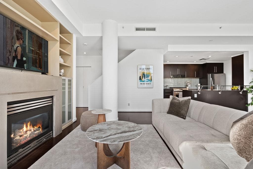 TH105 - 638 Beach Crescent, Vancouver, V6Z 3H6 — photo 5