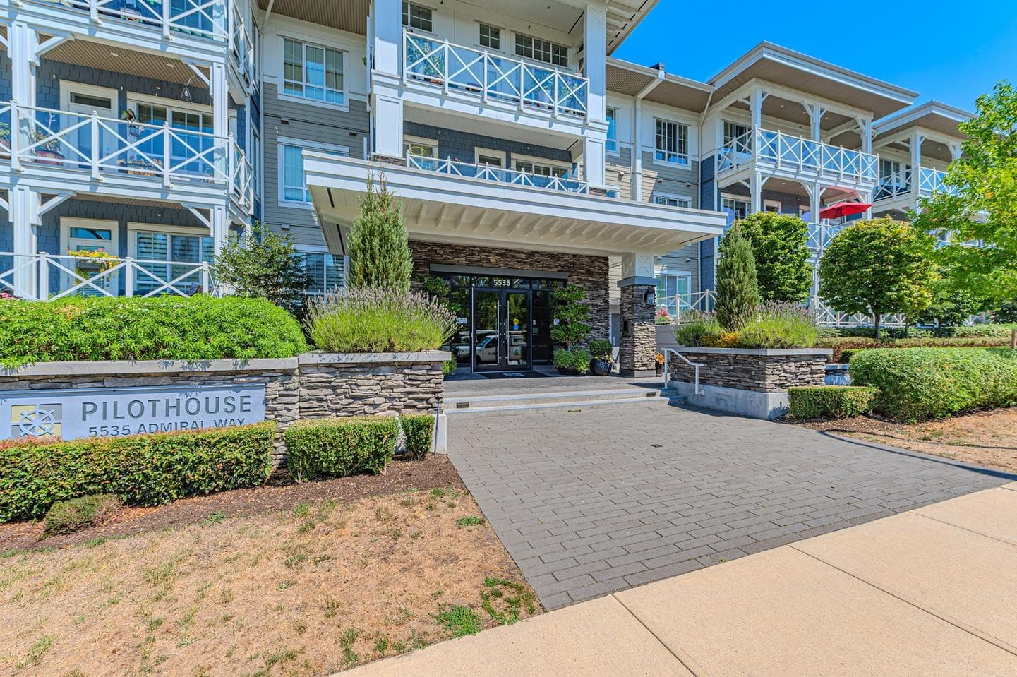 113 - 5535 Admiral Way, Delta, V4K 0E3 — photo 2