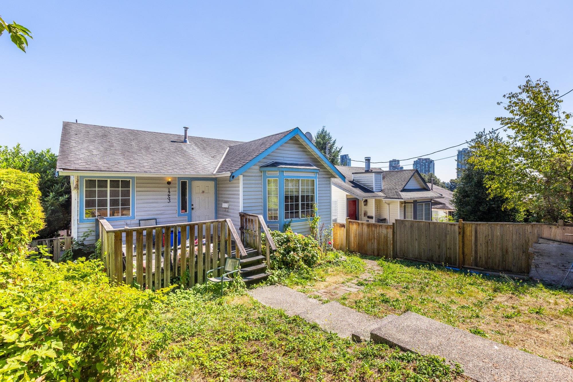1253 Johnson Street, Coquitlam, V3B 4T3 — photo 5