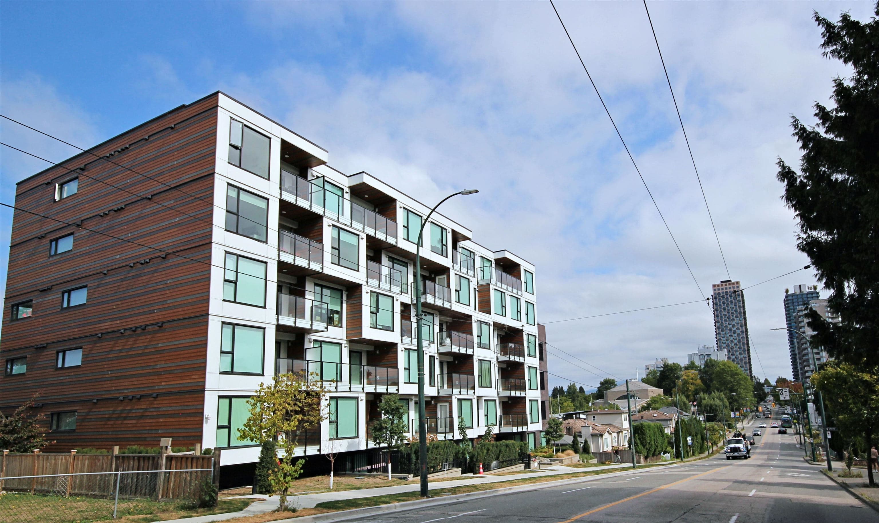 105 - 5399 Joyce Street, Vancouver, V5R 4H3 — photo 2