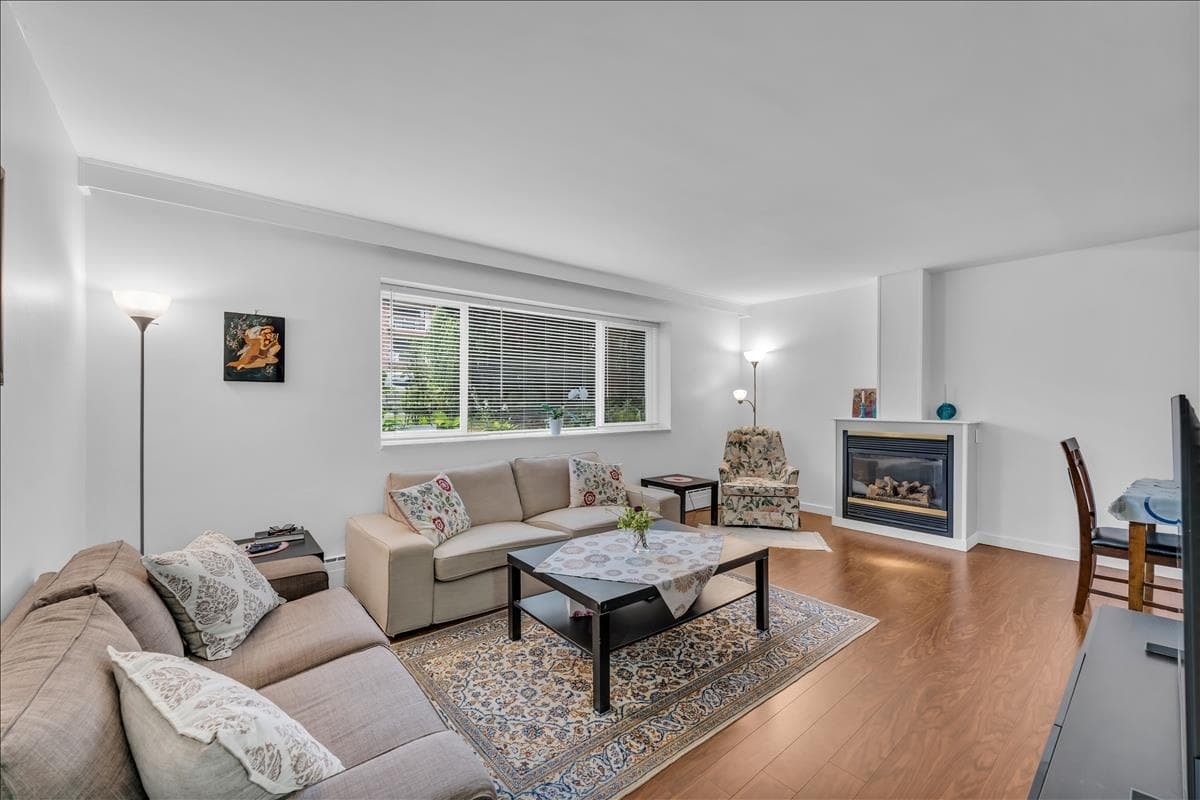 1 - 1420 Chesterfield Avenue, North Vancouver, V7M 2N4 — photo 3