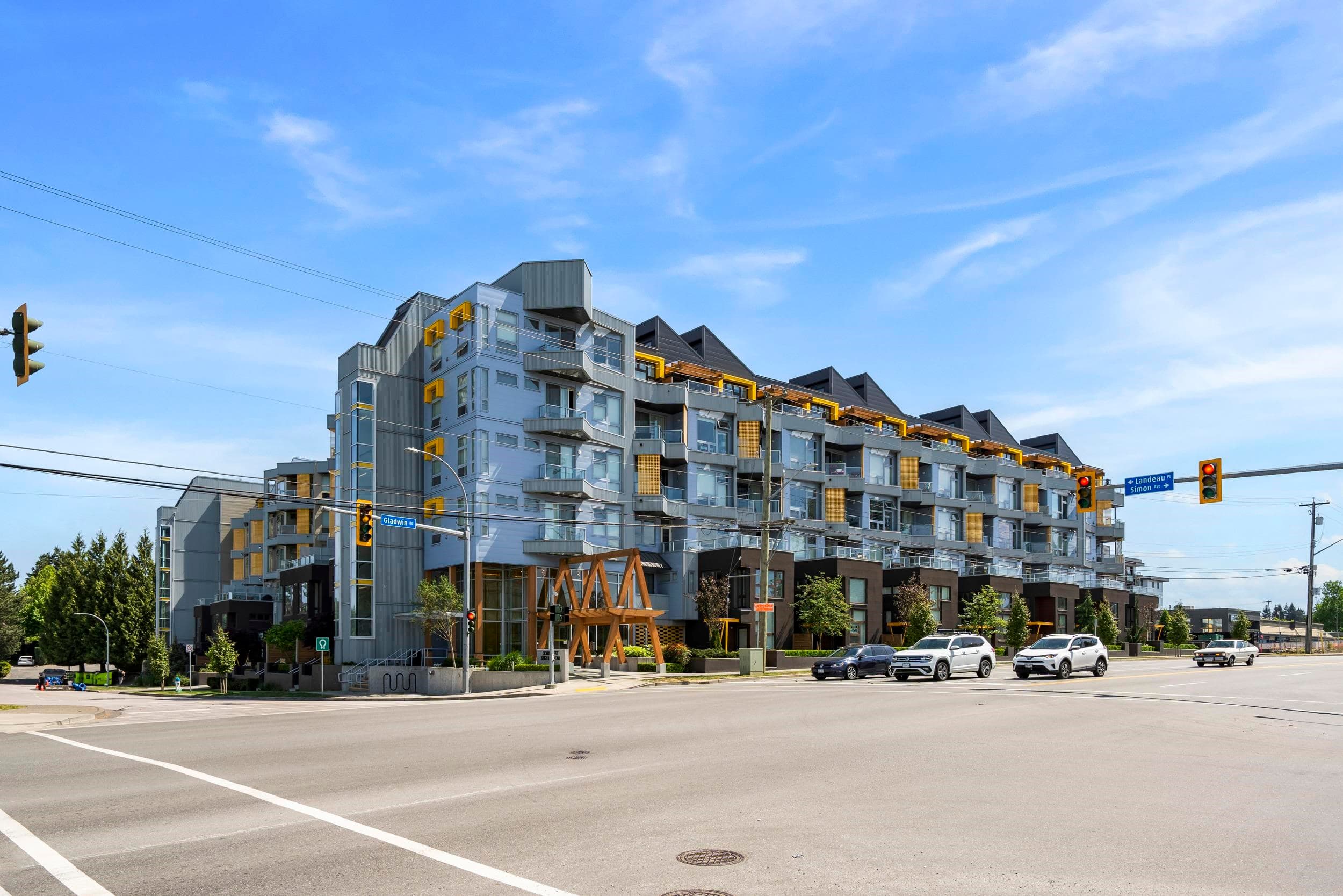 610 - 32828 Landeau Place, Abbotsford, V2S 6S6 — photo 2
