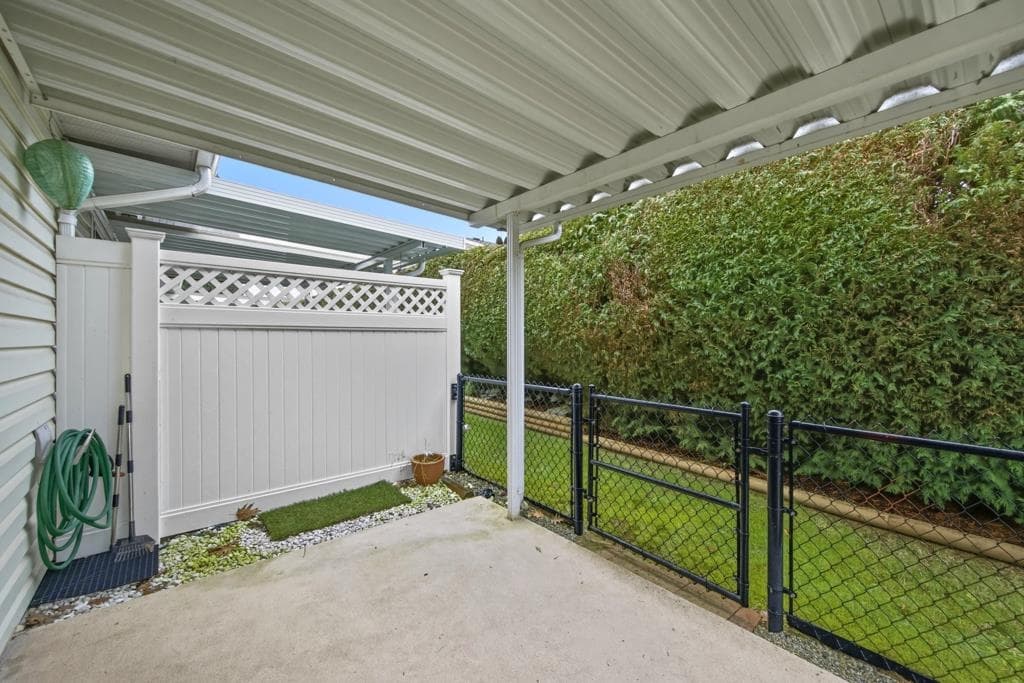 7 - 18960 Advent Road, Pitt Meadows, V3Y 2G4 — photo 4