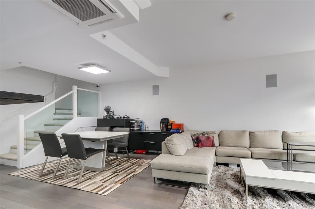 1405 W 7th Avenue, Vancouver, V6H 4H4 — photo 3