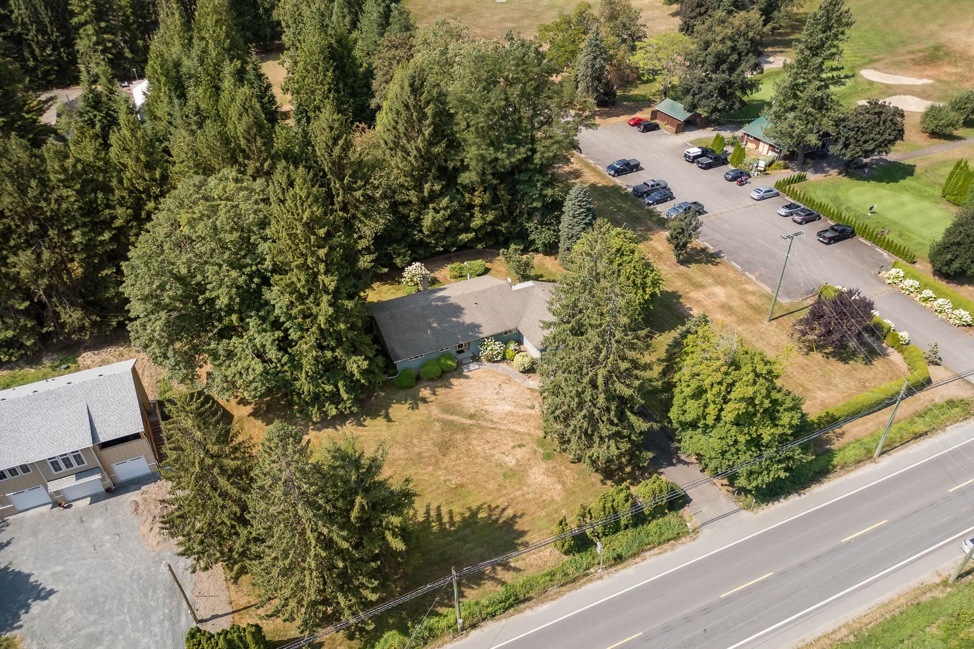 3853 Hot Springs Road, Agassiz, V0M 1A3 — photo 1
