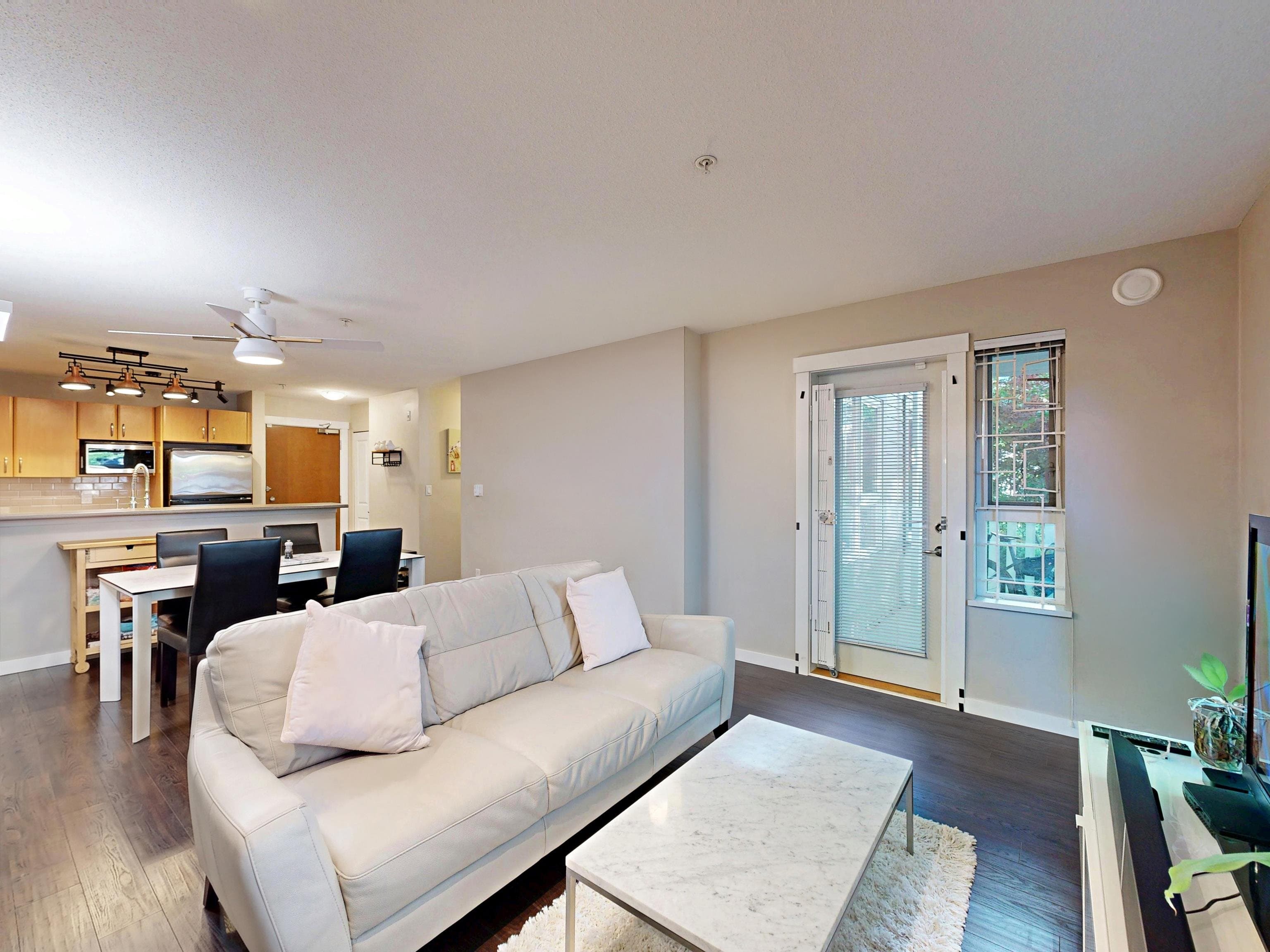 207 - 4783 Dawson Street, Burnaby, V5C 0A8 — photo 3
