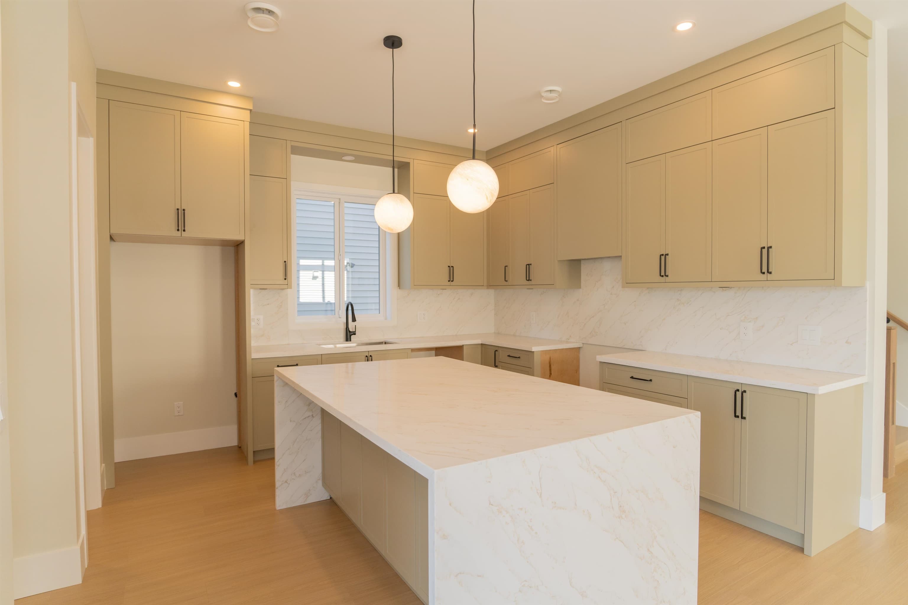 7750 196 Street, Langley, V2Y 3V4 — photo 3