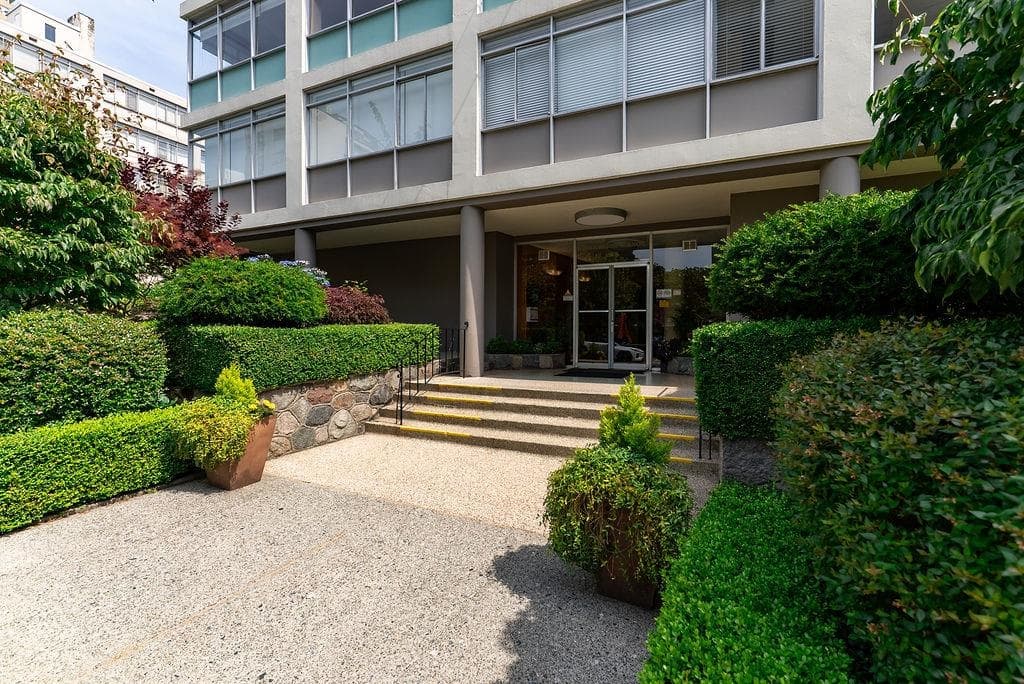 110 - 1975 Pendrell Street, Vancouver, V6G 1T6 — photo 2