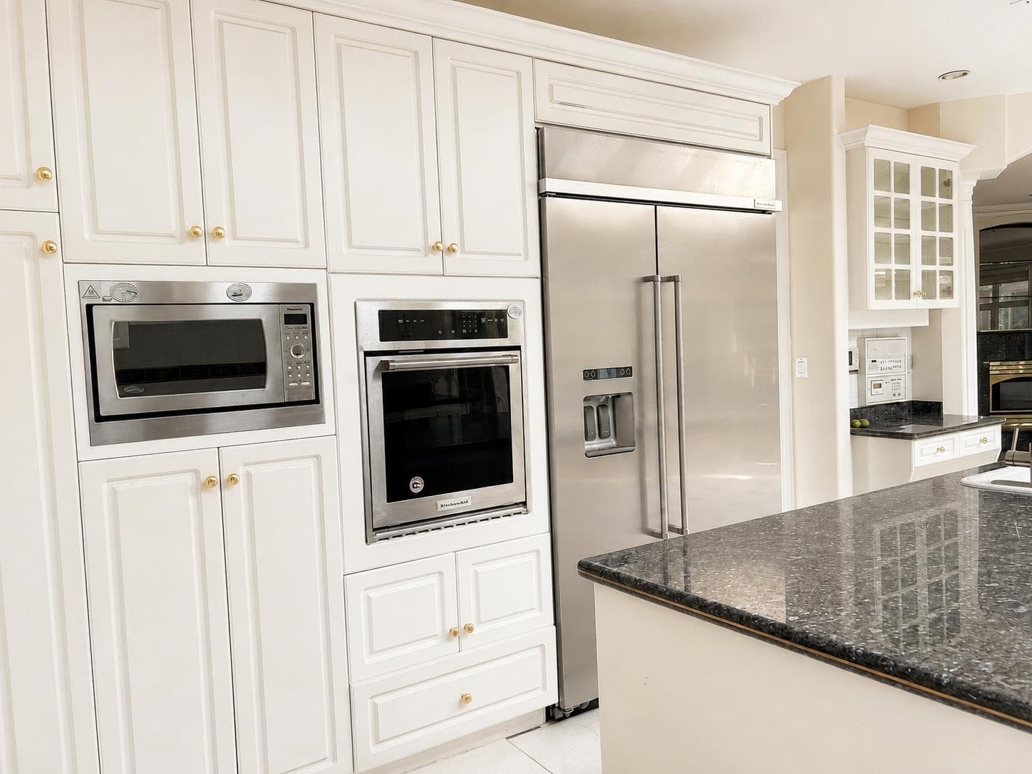 7288 Wiltshire Street, Vancouver, V6P 5H5 — photo 3
