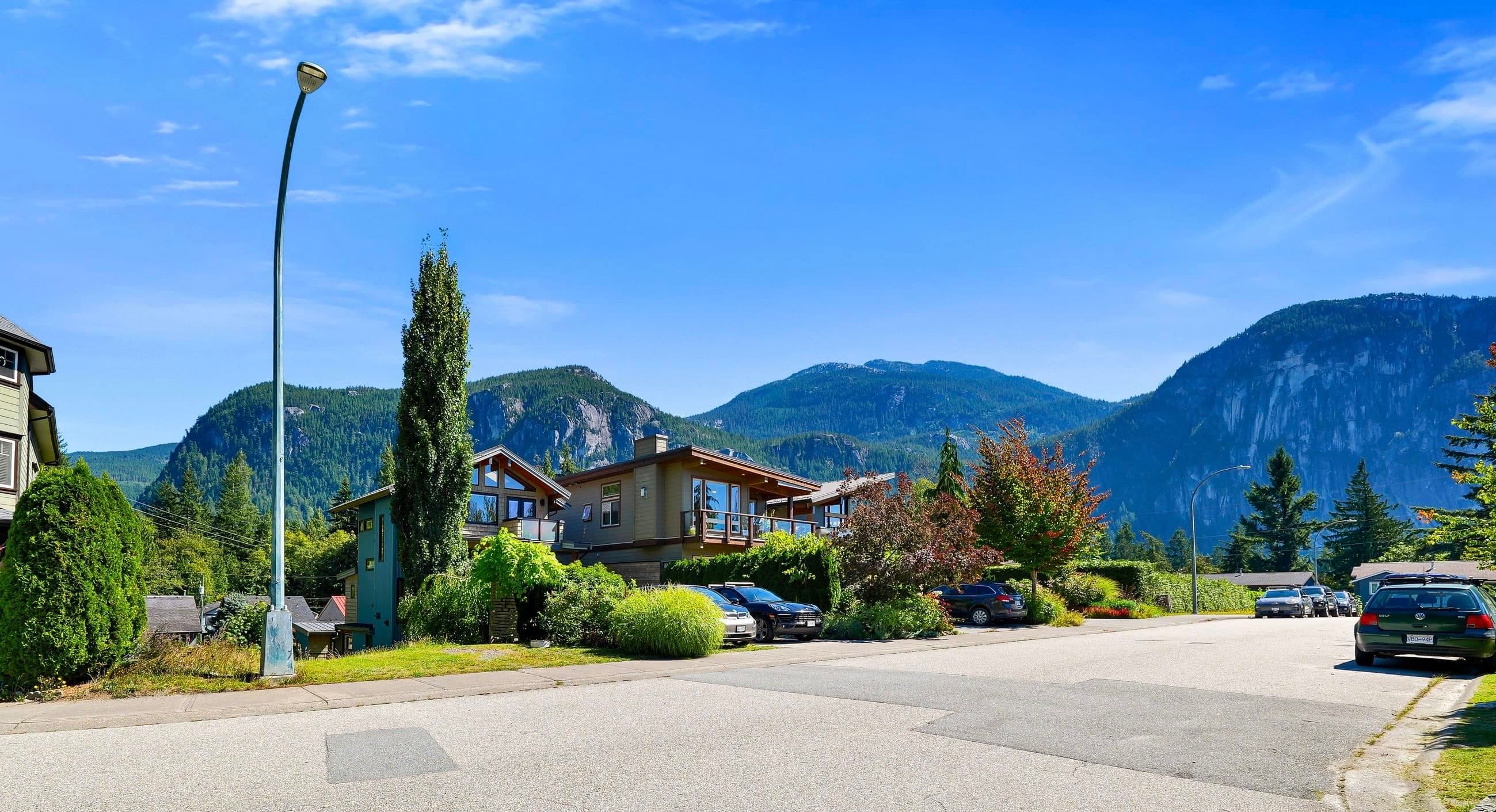 1014 Pennylane Place, Squamish, V8B 0B5 — photo 4