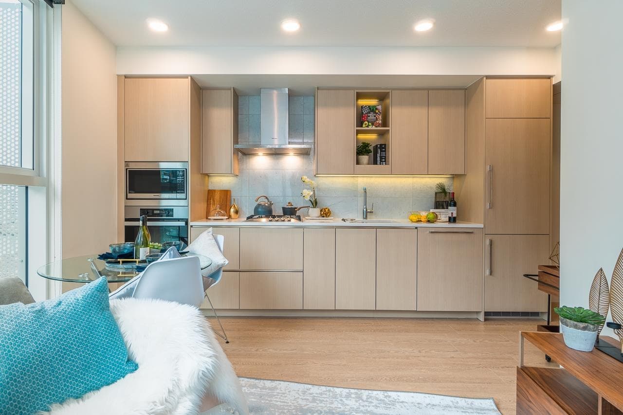 1081 - 87 Nelson Street, Vancouver, V6Z 0E8 — photo 3