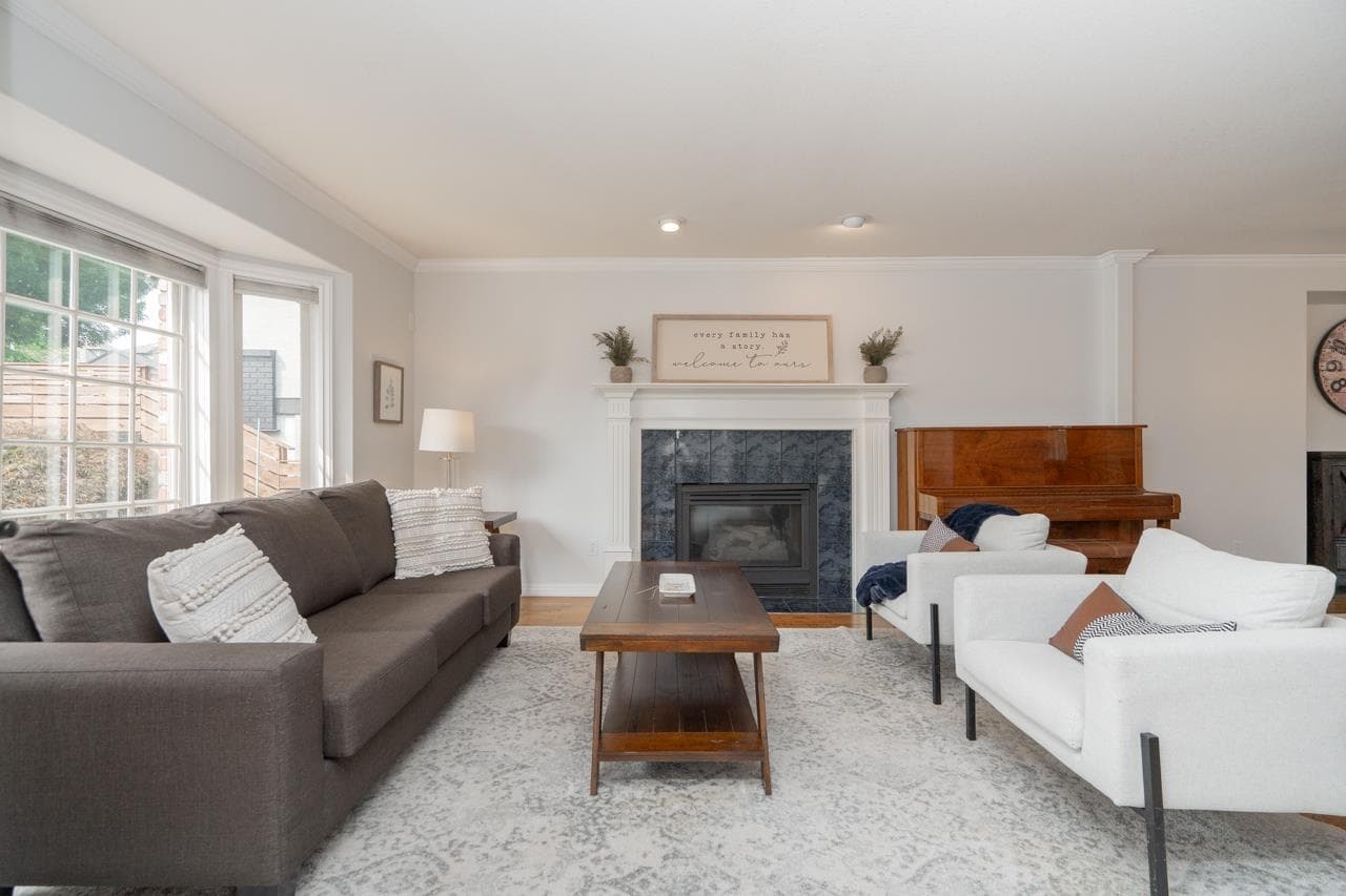 5906 190a Street, Surrey, V3S 7W5 — photo 5
