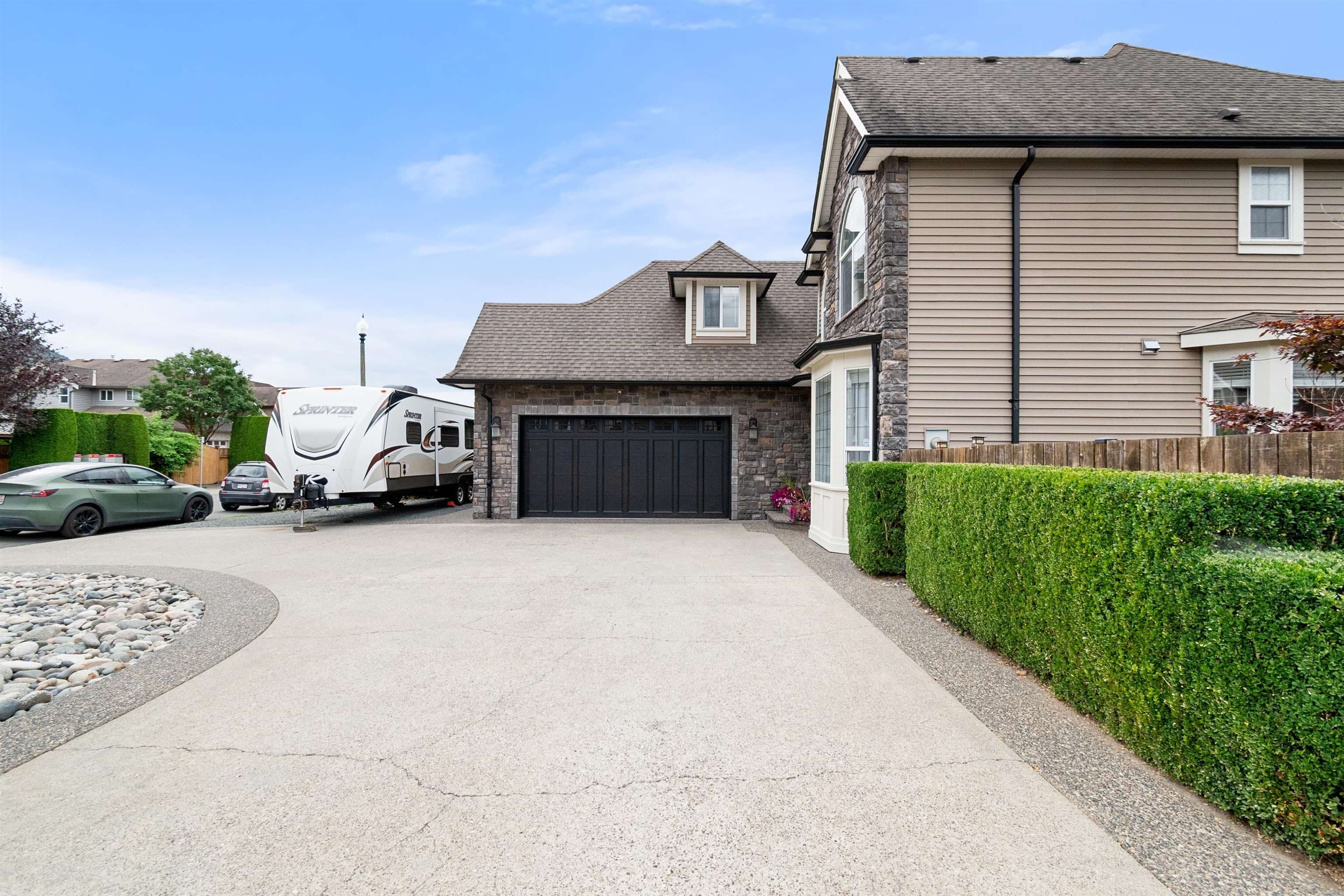 44557 Bayshore Avenue, Chilliwack, V2R 0A6 — photo 3