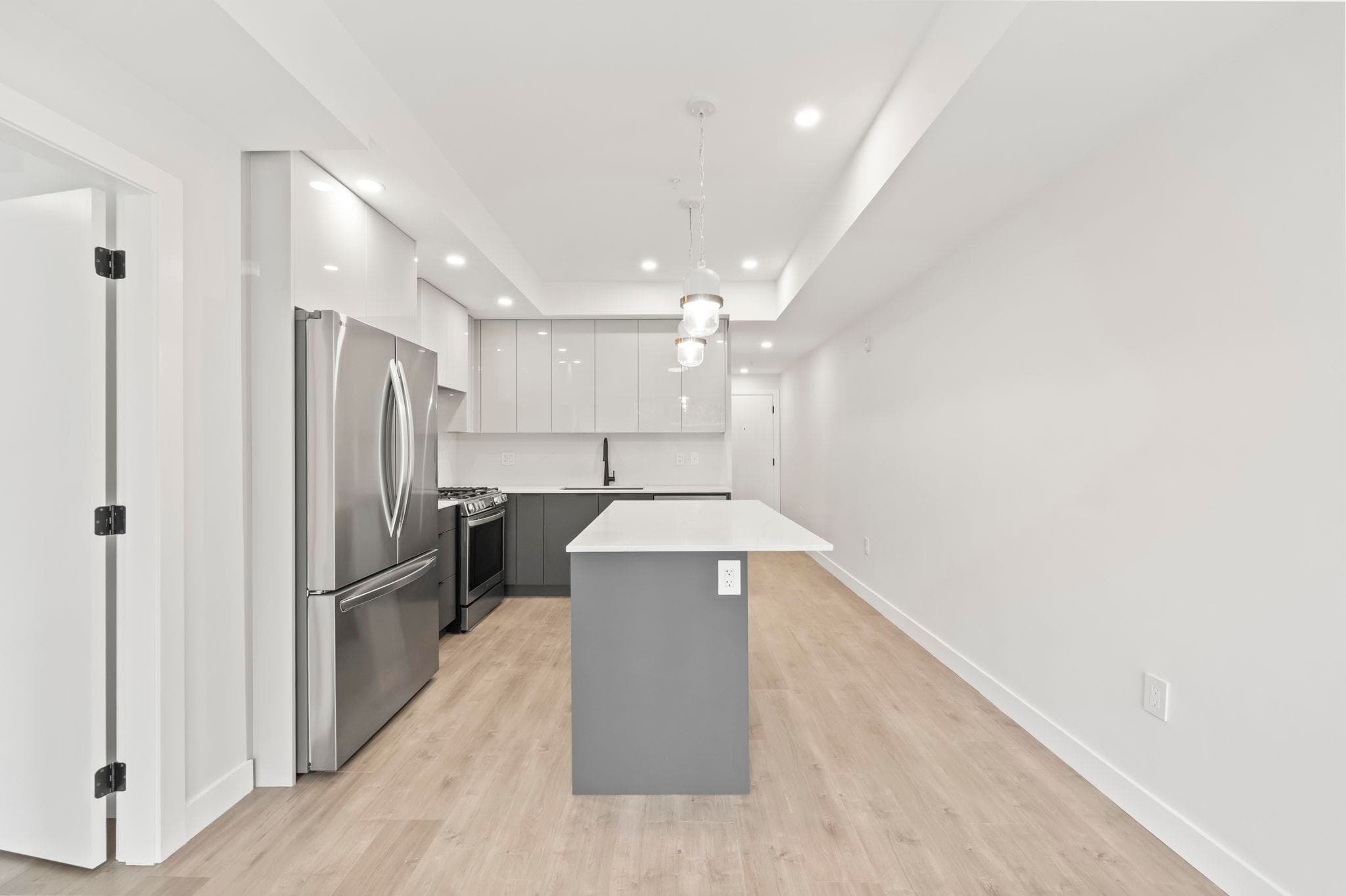 103 - 15353 17 Avenue, Surrey, V4A 1T8 — photo 3