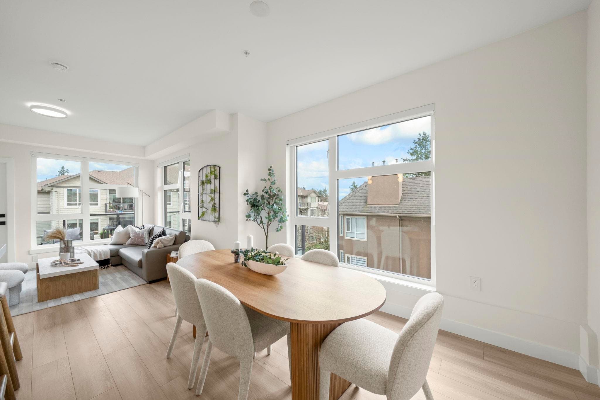 304 - 15353 17 Avenue, Surrey, V4A 1T8 — photo 3