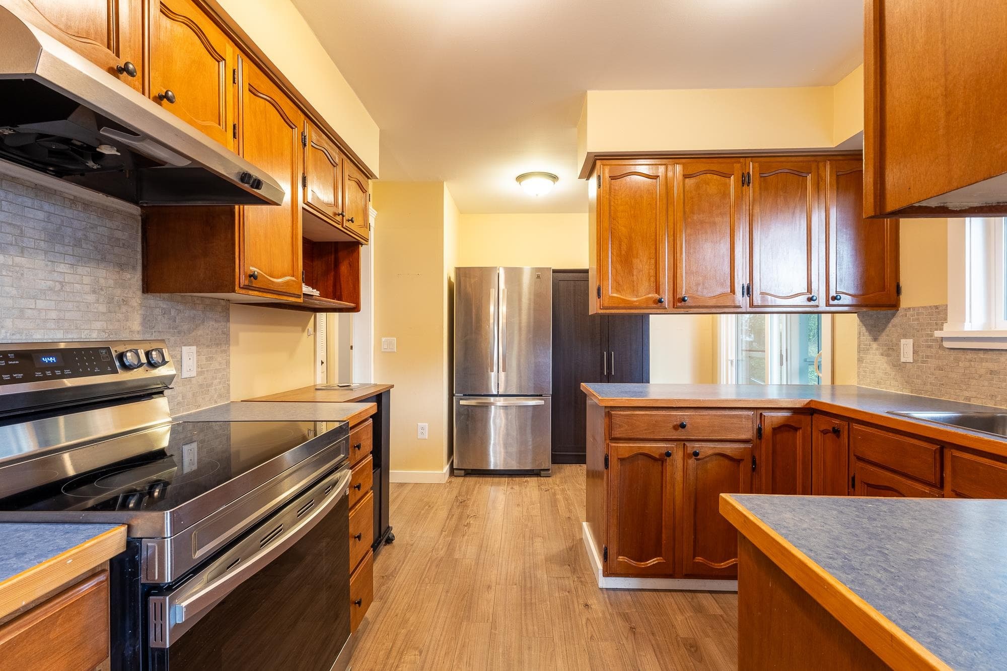 5080 Sunshine Coast Highway, Sechelt, V7Z 0G6 — photo 3