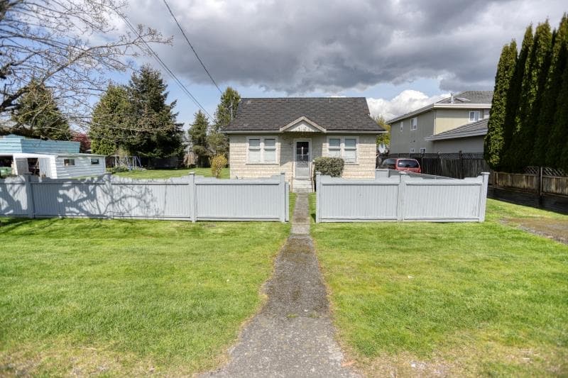 5211 Maple Road, Richmond, V7E 1G2 — photo 3