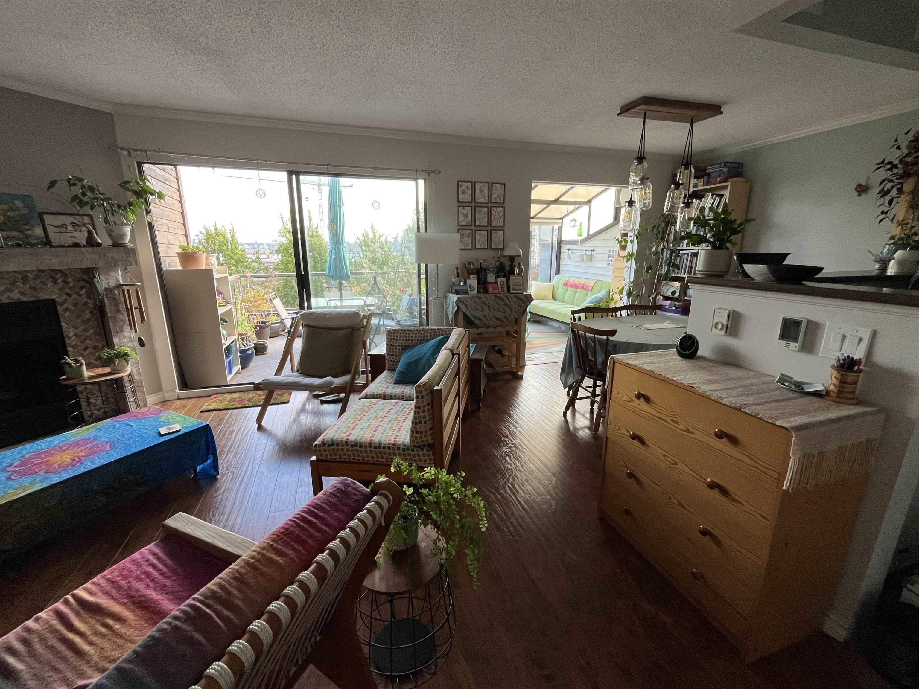 10 - 220 E 4th Street, North Vancouver, V7L 1H9 — photo 2