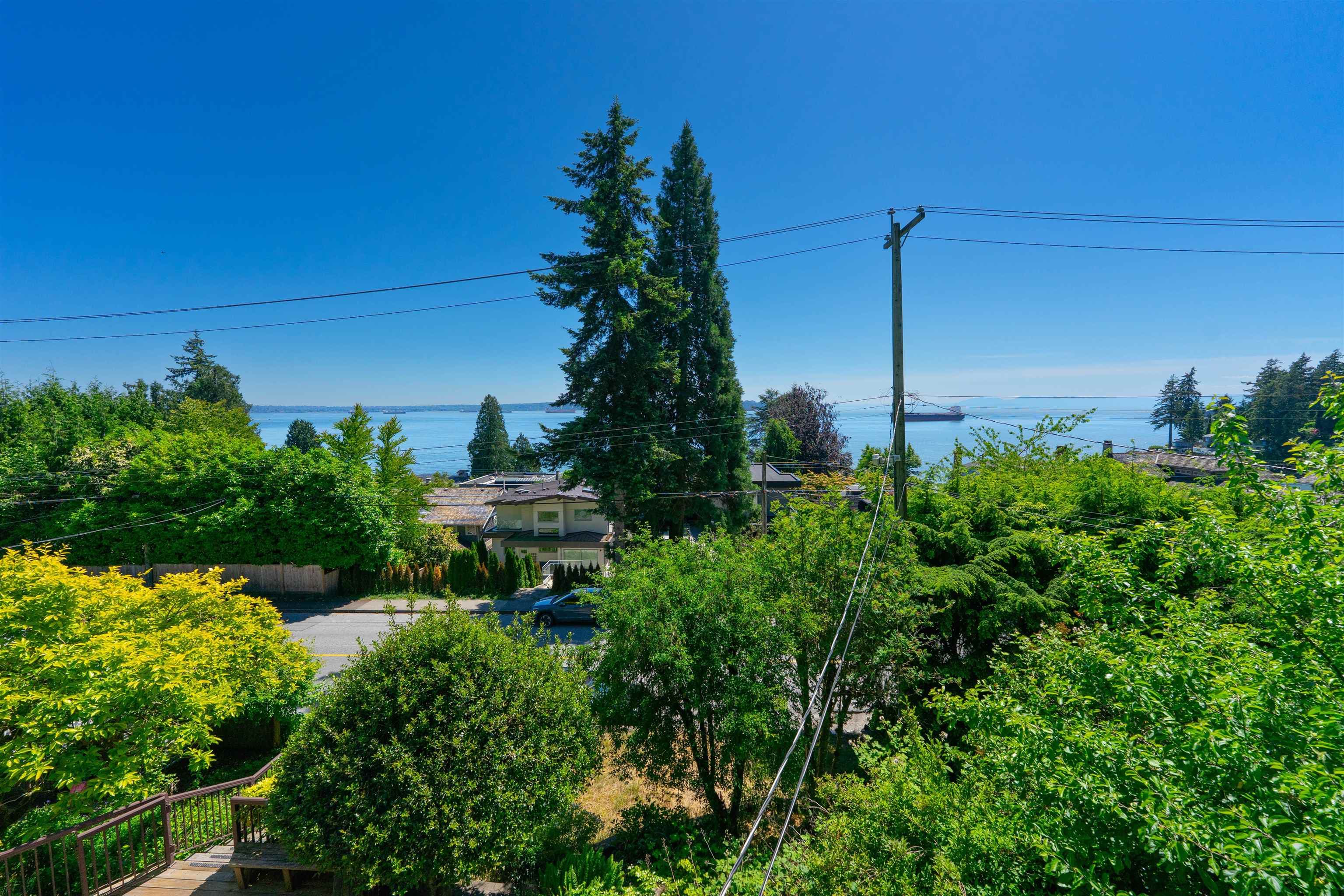 3341 Marine Drive, West Vancouver, V7V 1M8 — photo 4