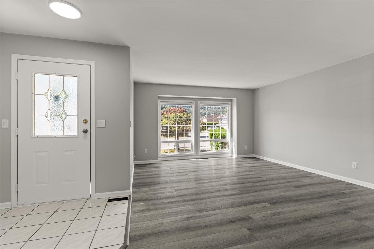 44669 Monte Vista Drive, Chilliwack, V2R 3K5 — photo 1