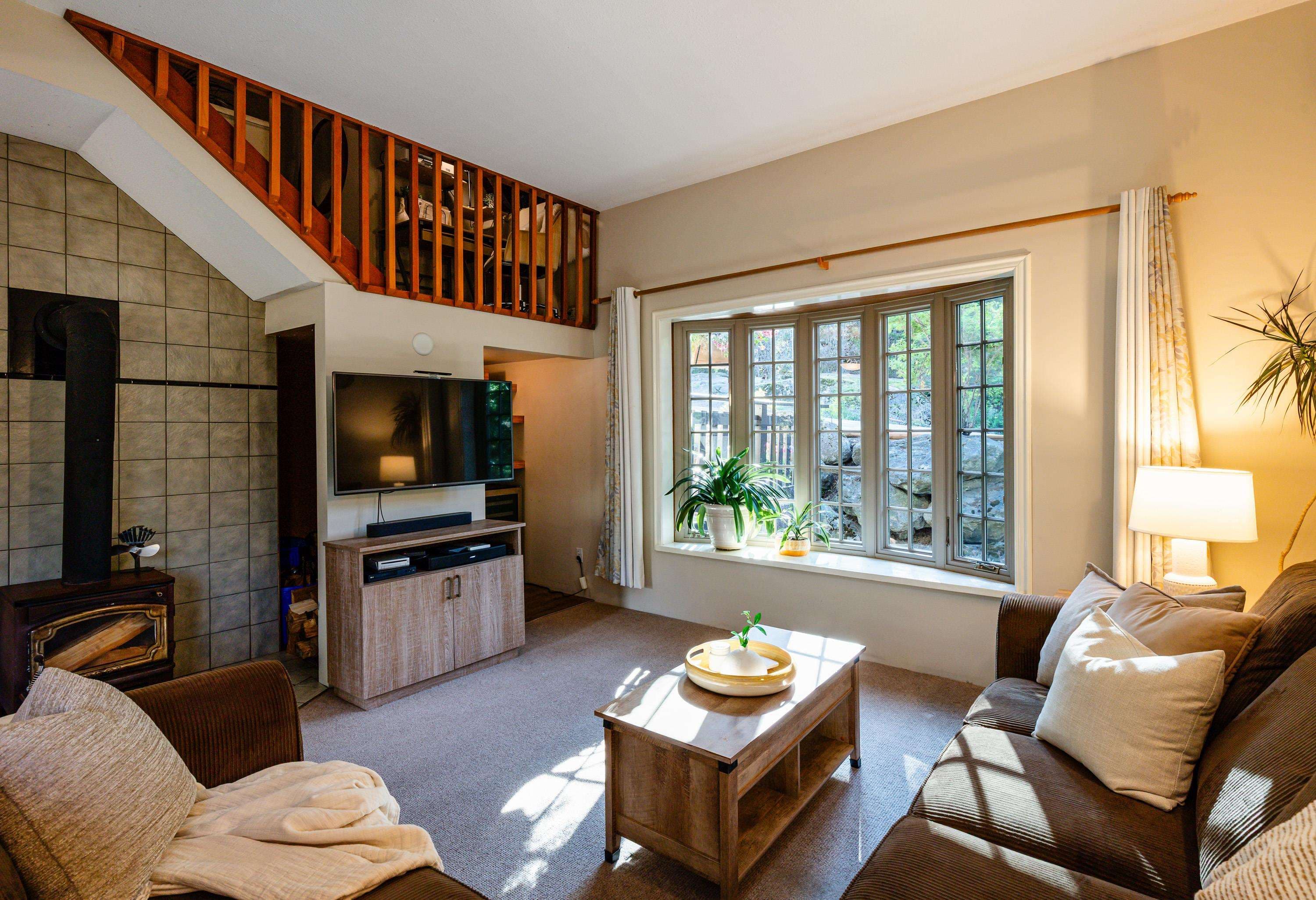 9167 Emerald Drive, Whistler, V8E 0G5 — photo 2