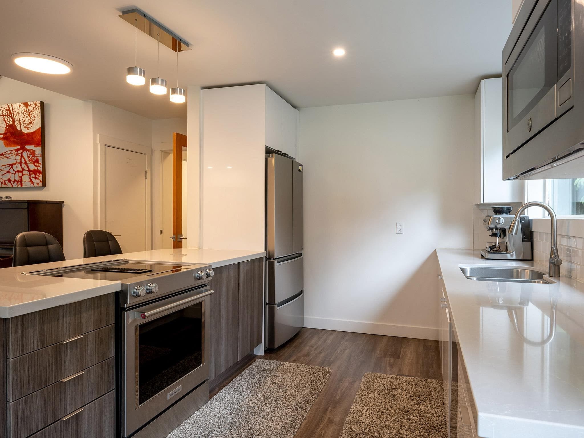 7211 N Fitzsimmons Road, Whistler, V8E 0E3 — photo 5