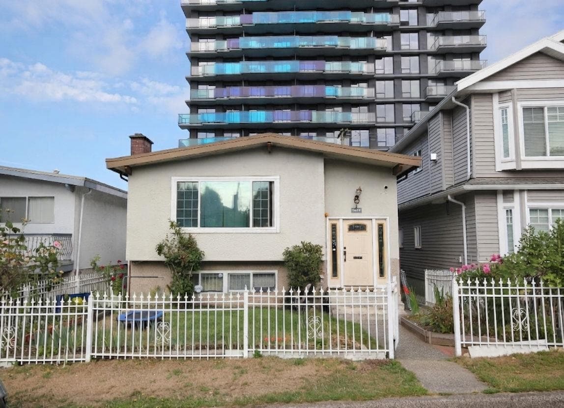 5075 Payne Street, Vancouver, V5R 4J5 — photo 1