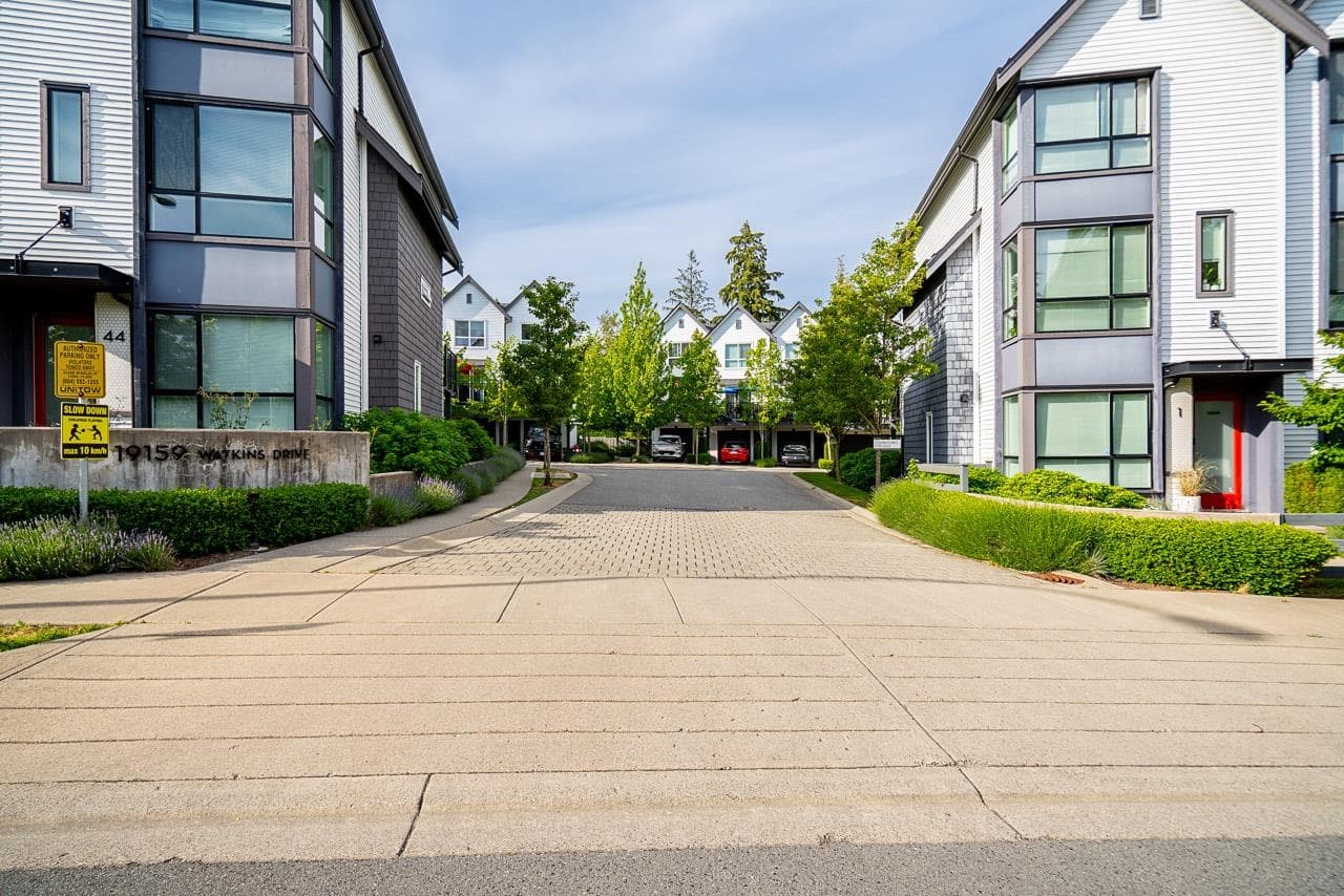 40 - 19159 Watkins Drive, Surrey, V4N 6P7 — photo 3