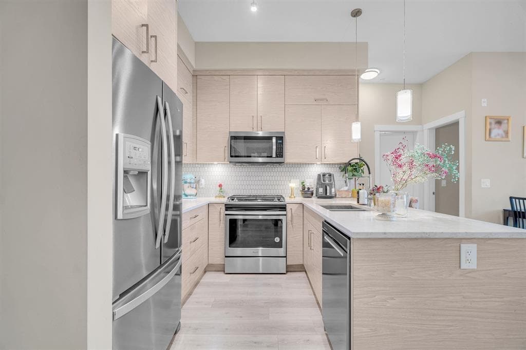 219 - 2120 Gladwin Road, Abbotsford, V3S 0L7 — photo 3