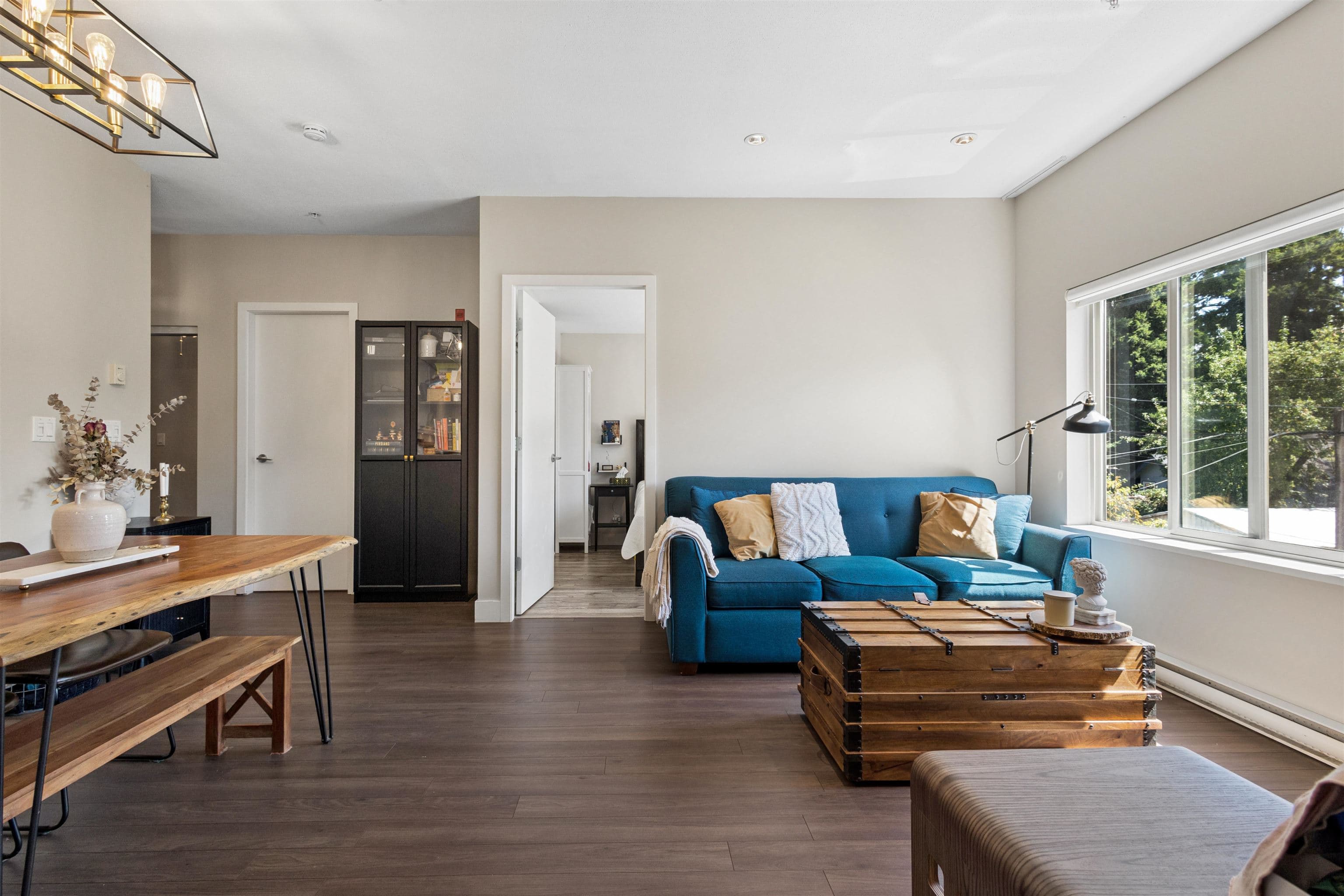 206 - 1273 Marine Drive, North Vancouver, V7P 1T3 — photo 3
