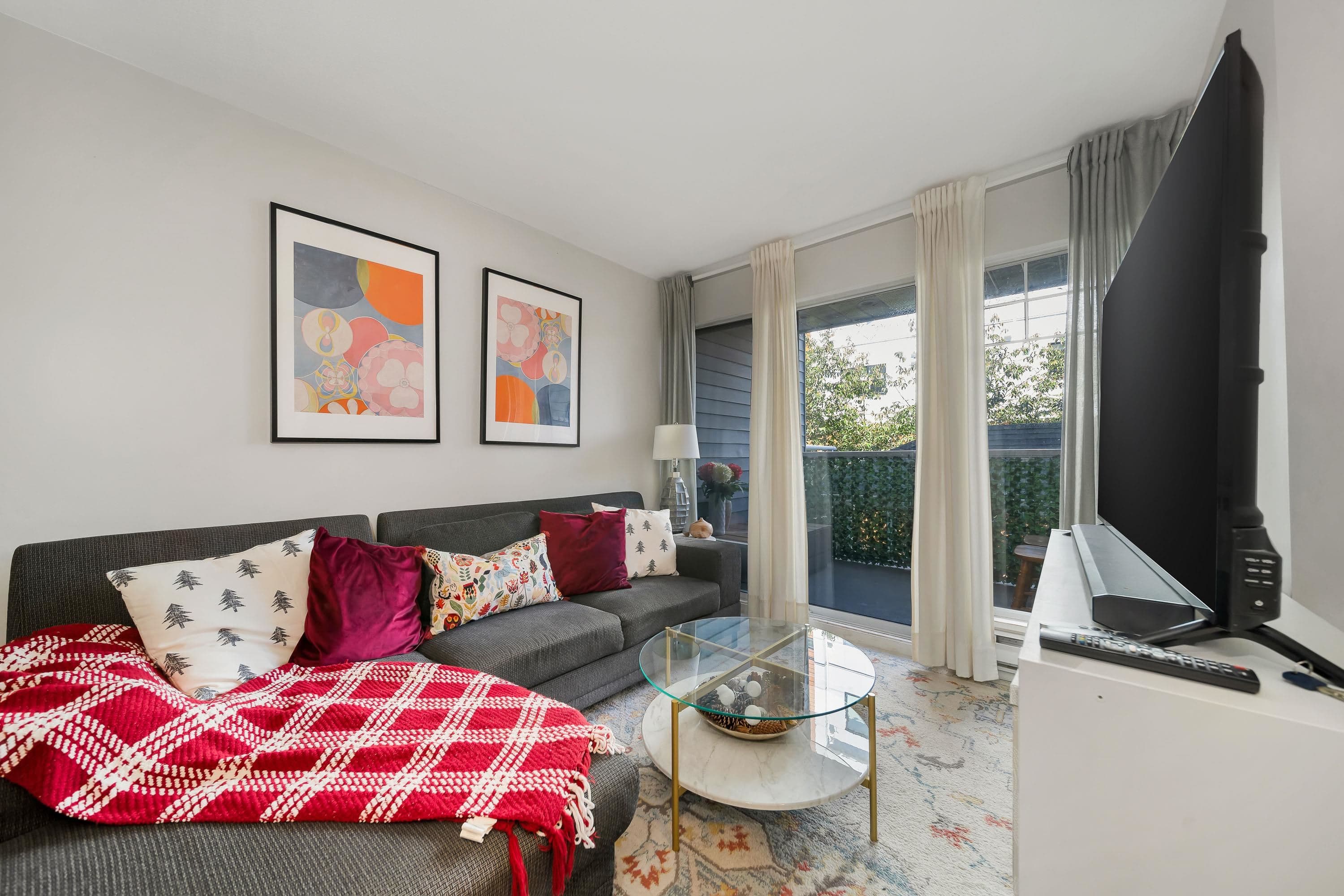 204 - 11671 Fraser Street, Maple Ridge, V2X 6C4 — photo 3