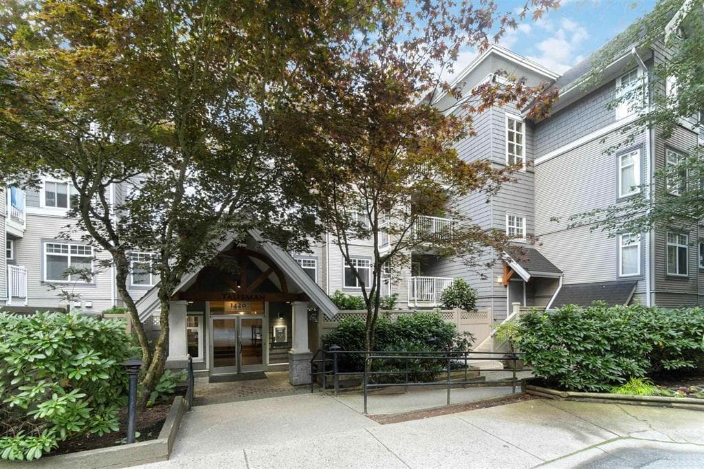 312 - 1420 Parkway Boulevard, Coquitlam