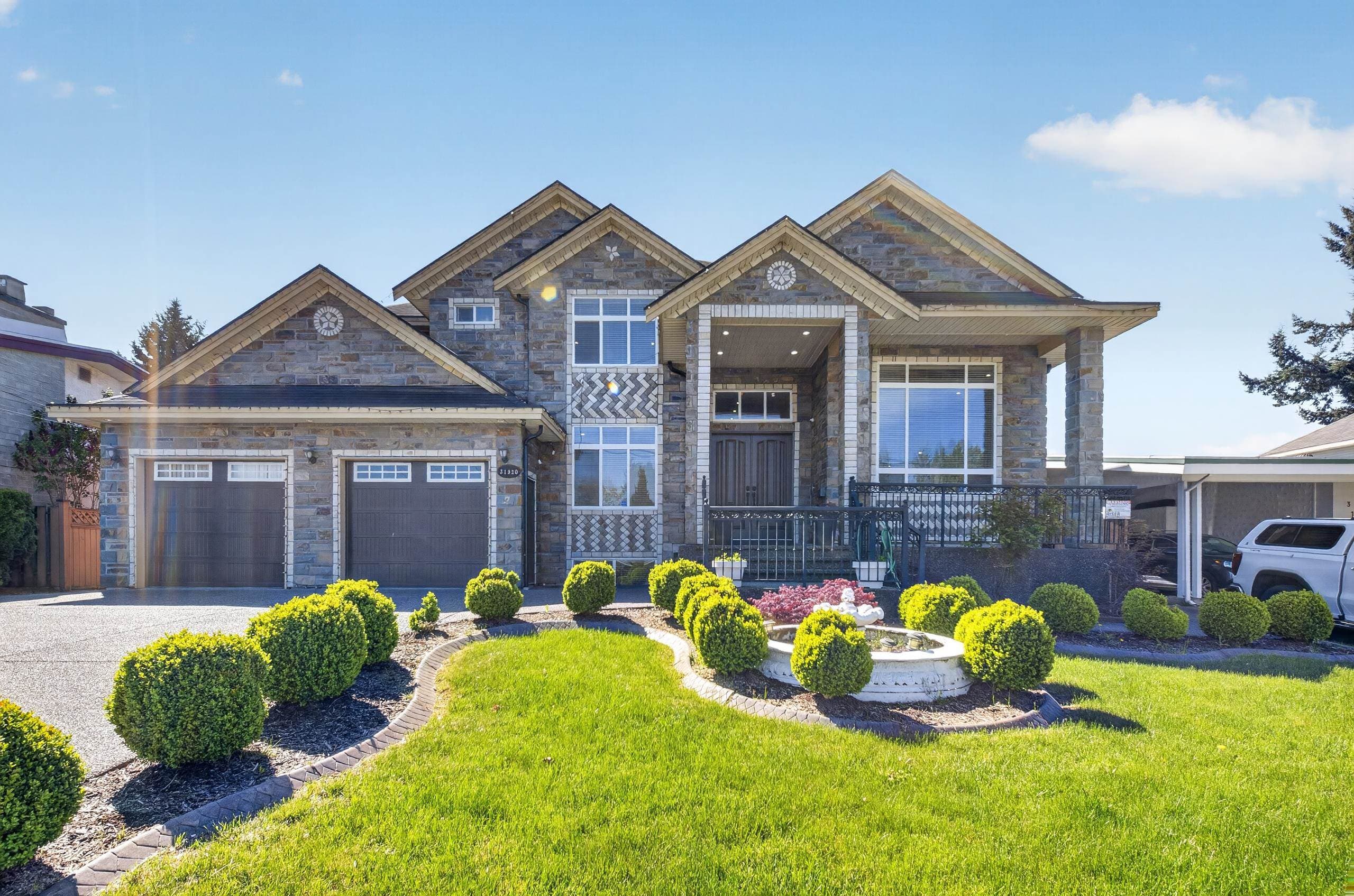 31920 Glenwood Avenue, Abbotsford, V2T 1E5 — photo 1
