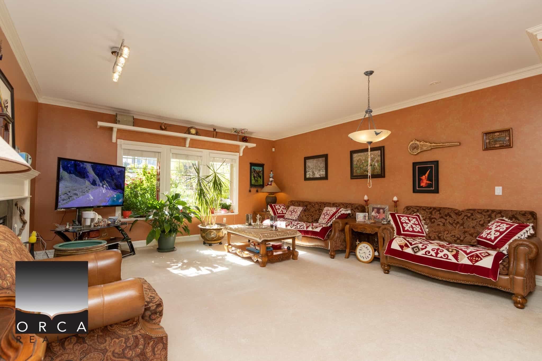 6351 Douglas Street, West Vancouver, V7W 2G1 — photo 2