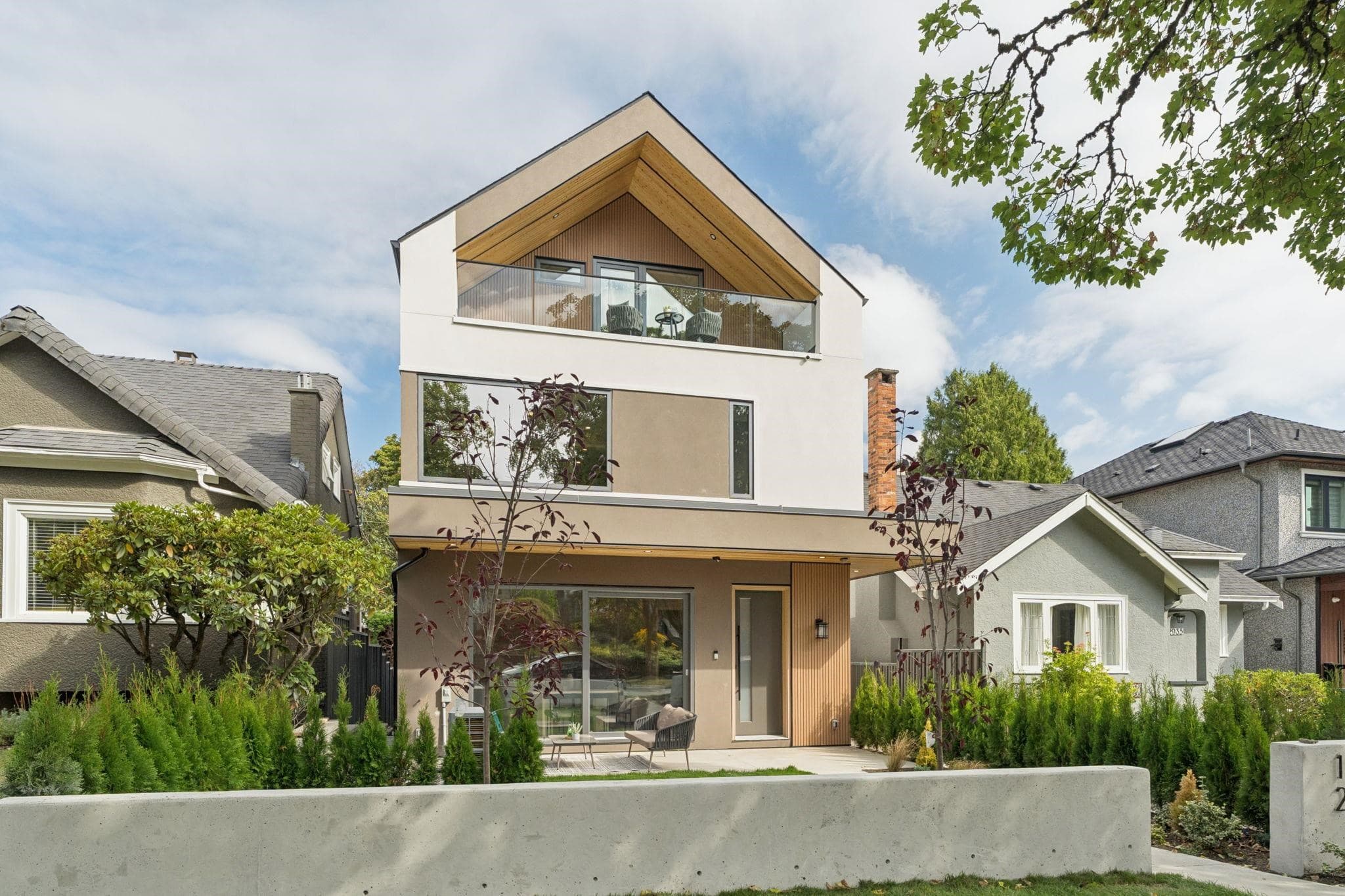 1 - 2941 W 29th Avenue, Vancouver, V6L 1Y3 — photo 1